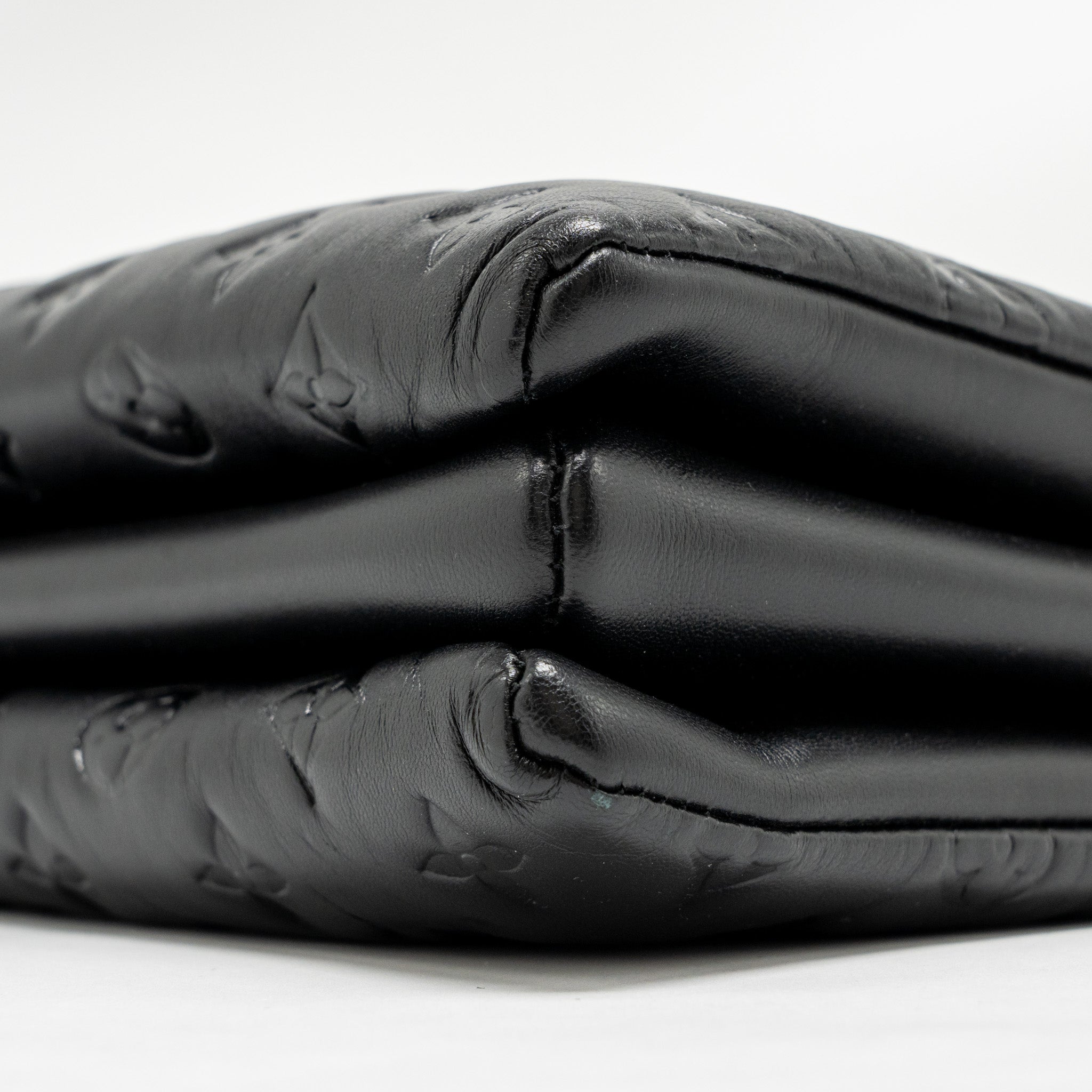LOUIS VUITTON COUSSIN PM LAMBSKIN BLACK GHW
