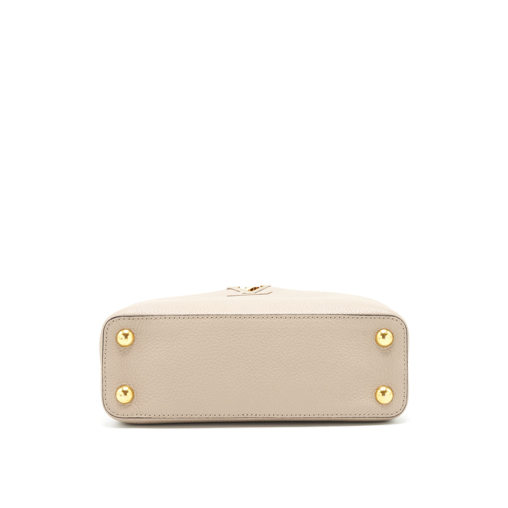 LOUIS VUITTON CAPUCINES BB TAURILLON GALET GHW