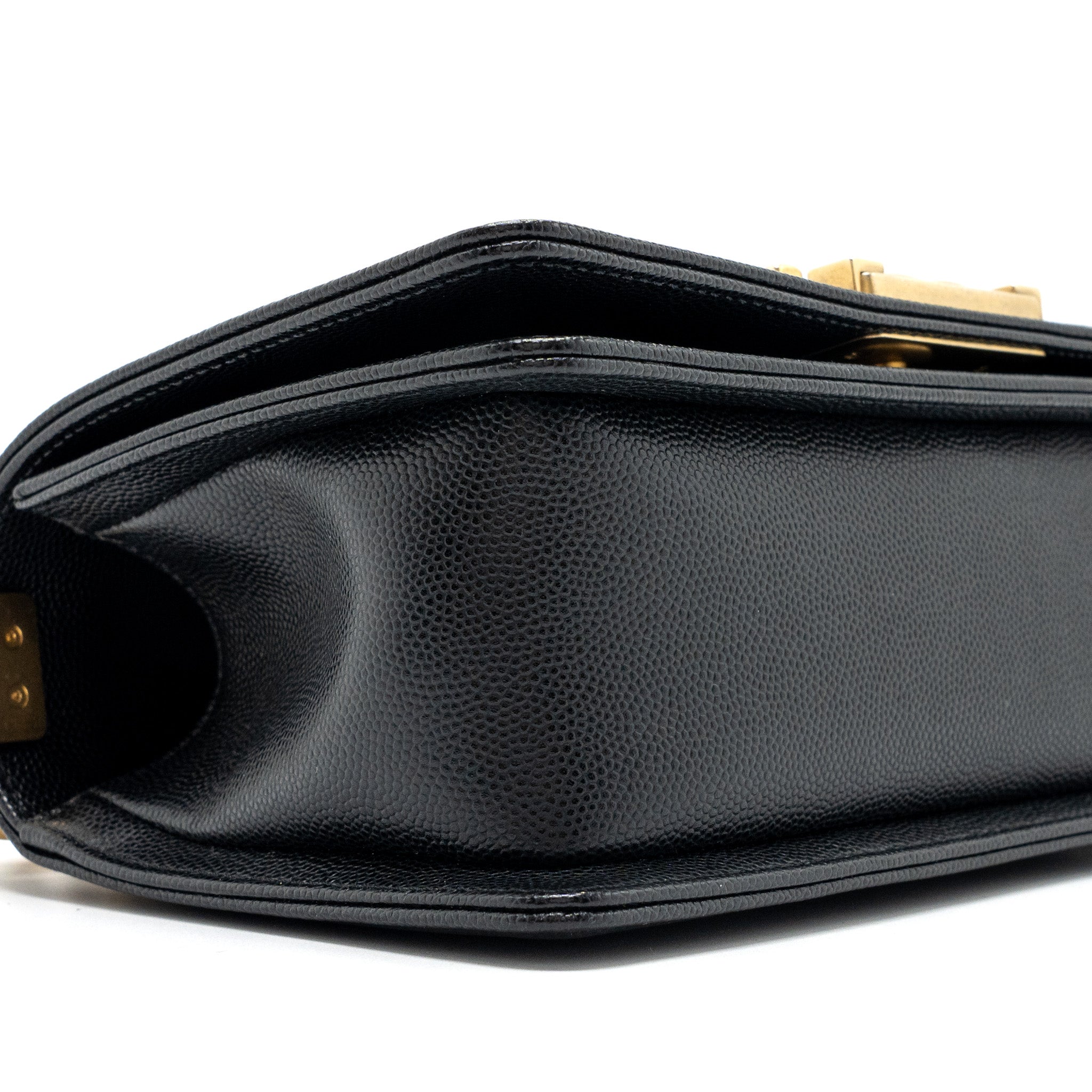 CHANEL SMALL BOY BAG CAVIAR BLACK GHW (MICROCHIP)