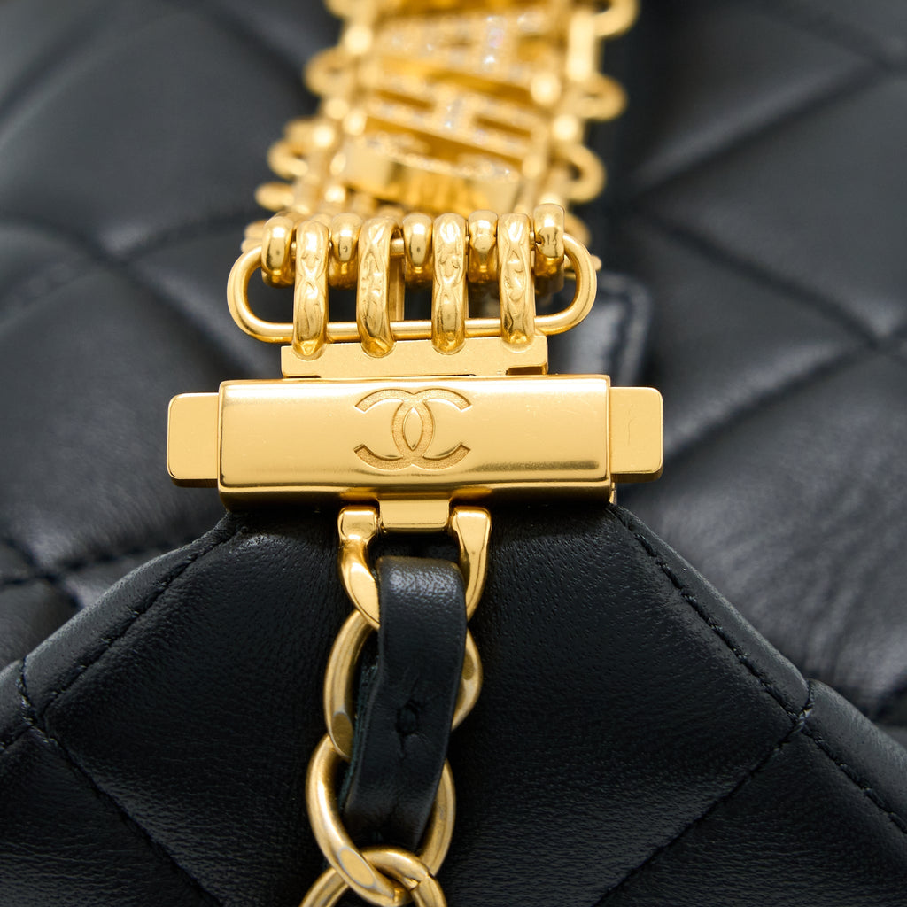 CHANEL 22S DETAIL HANDLE HOBO CROSSBODY BAG LAMBSKIN BLACK GHW(MICROCHIP)