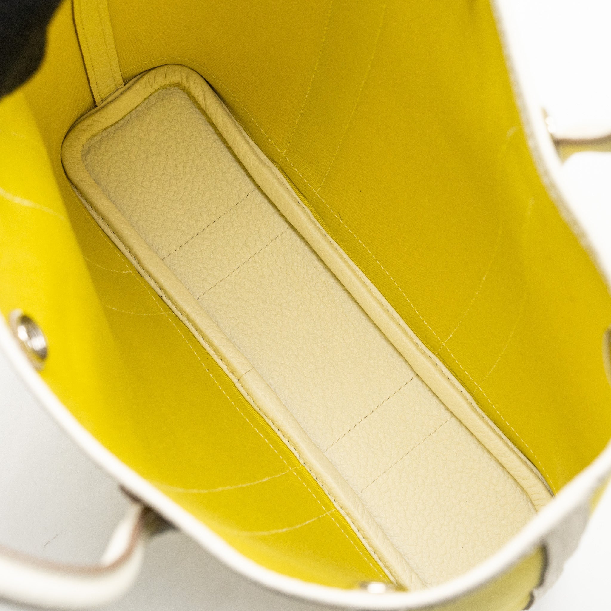 HERMES GARDEN FILE 28 CANVAS / LEATHER LIME/ BLANC SHW