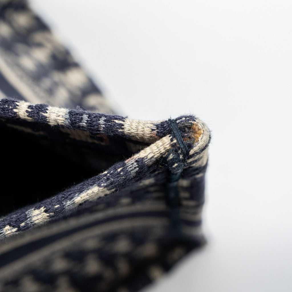 DIOR MEDIUM BOOK TOTE BLUE OBLIQUE EMBOIDERY