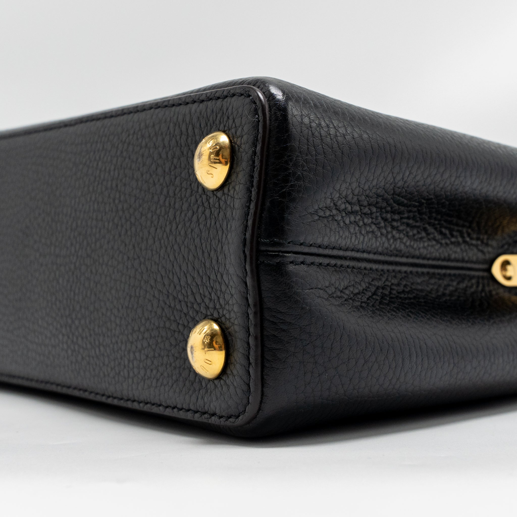 LOUIS VUITTON CAPUCINES BB CALFSKIN BLACK GHW