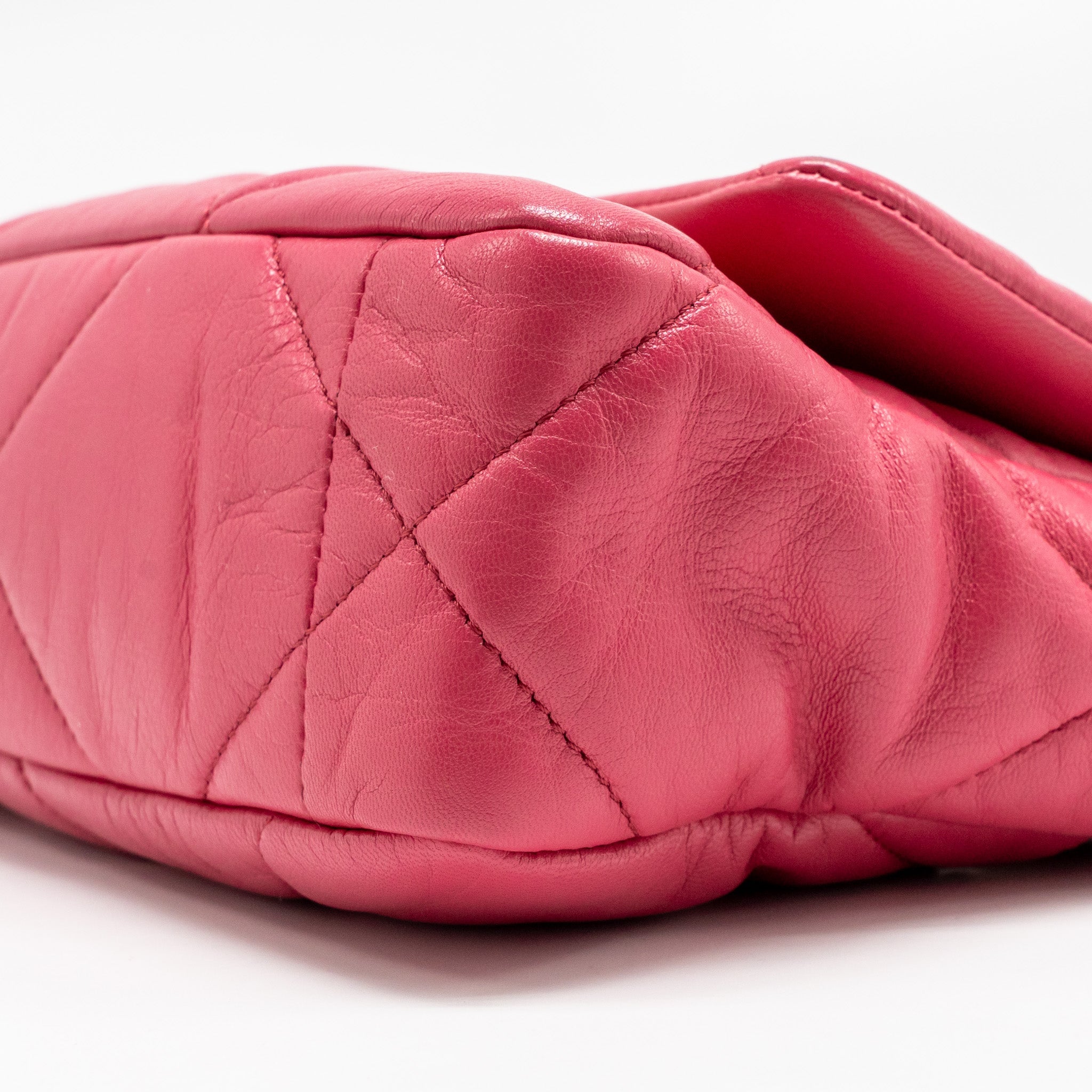 CHANEL SMALL 19 BAG LAMBSKIN PINK MULTICOLOUR HARDWARE