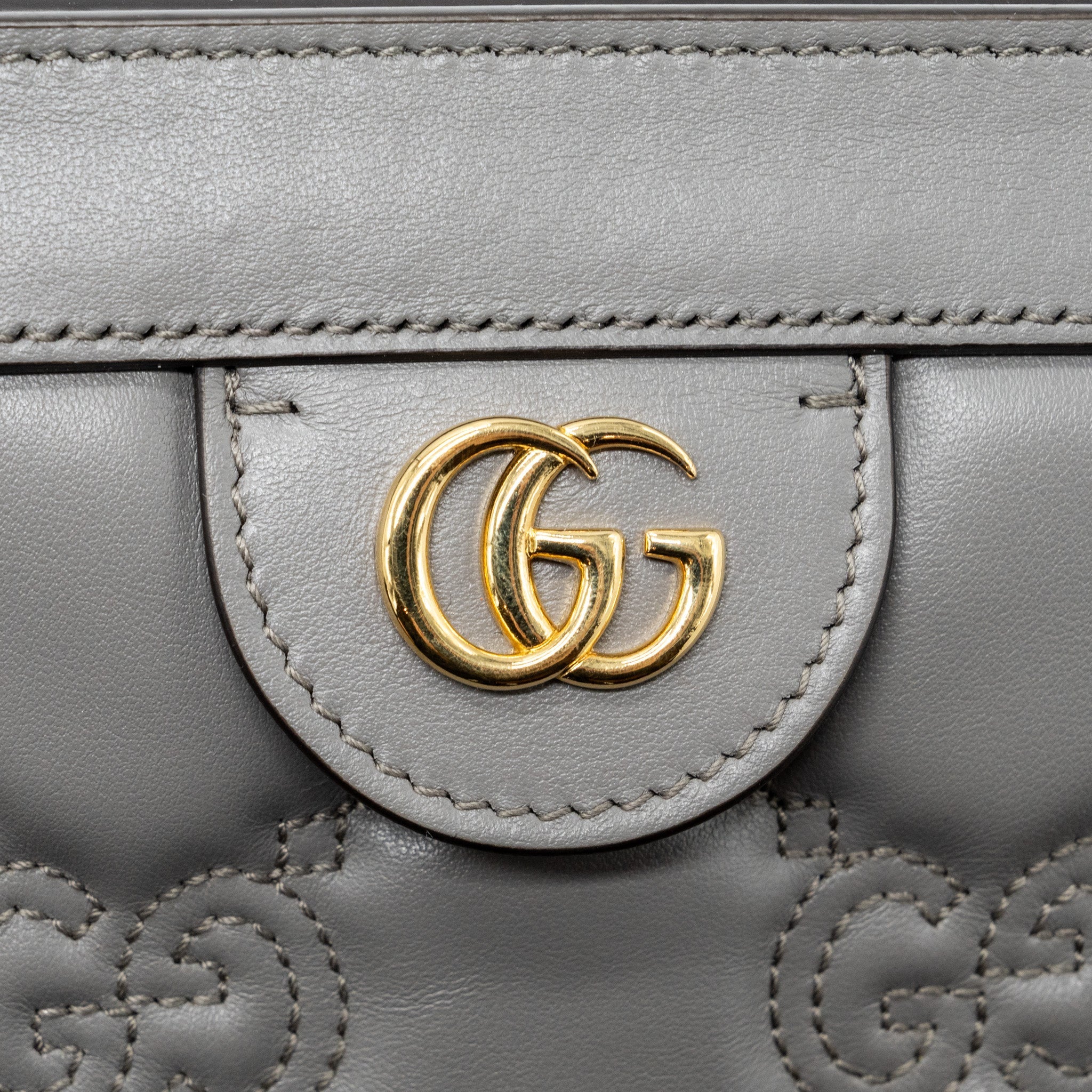 GUCCI CHAIN CROSSBODY BAG CALFSKIN GREY LGHW
