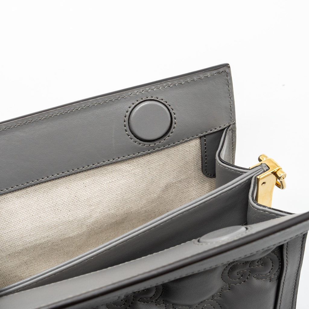 GUCCI CHAIN CROSSBODY BAG CALFSKIN GREY LGHW