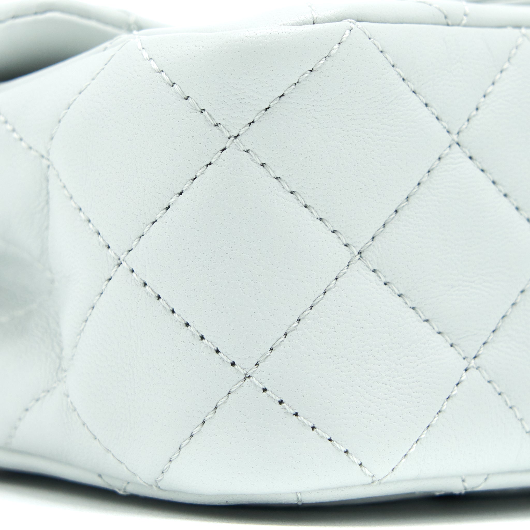 CHANEL 23C PEARL CRUSH MINI SQUARE LAMBSKIN LIGHT GREY GHW (MICROCHIP)