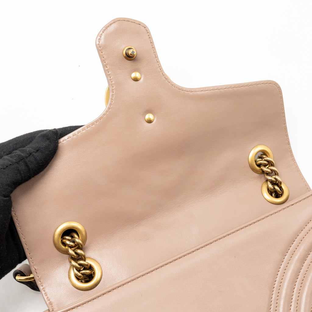 GUCCI MEDIUM GG MARMONT SHOULDER BAG CALFSKIN DARK BEIGE GHW