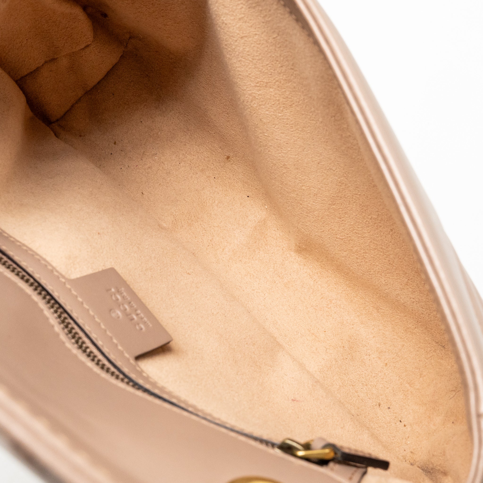 GUCCI MEDIUM GG MARMONT SHOULDER BAG CALFSKIN DARK BEIGE GHW