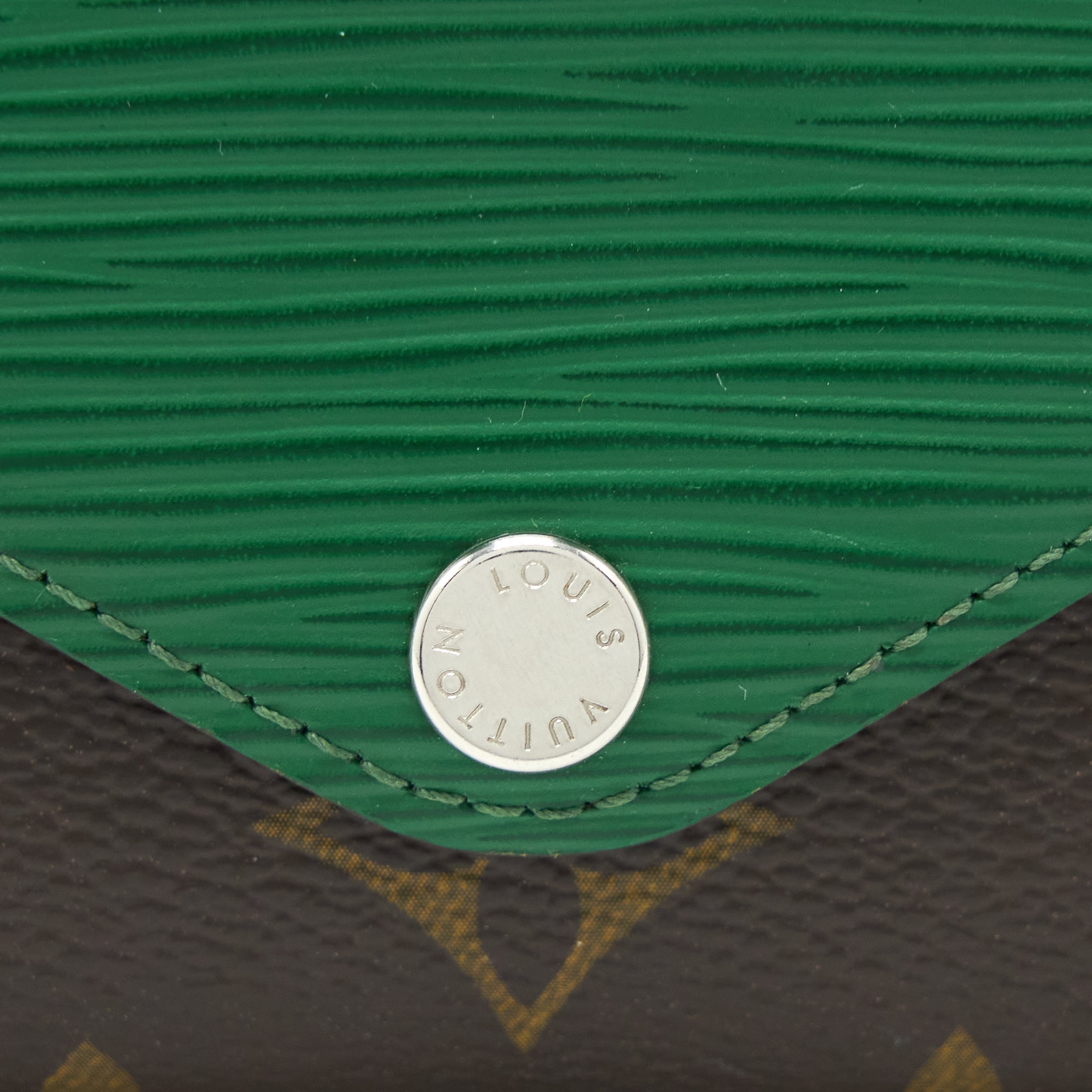 LOUIS VUITTON COMPACT WALLET EPI / MONOGRAM CANVAS SHW