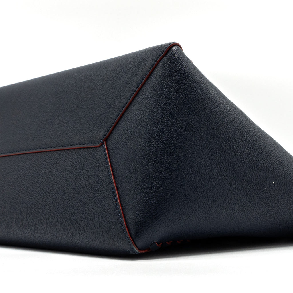 LOUIS VUITTON LOCK ME TOTE BAG CALFSKIN NAVY SHW