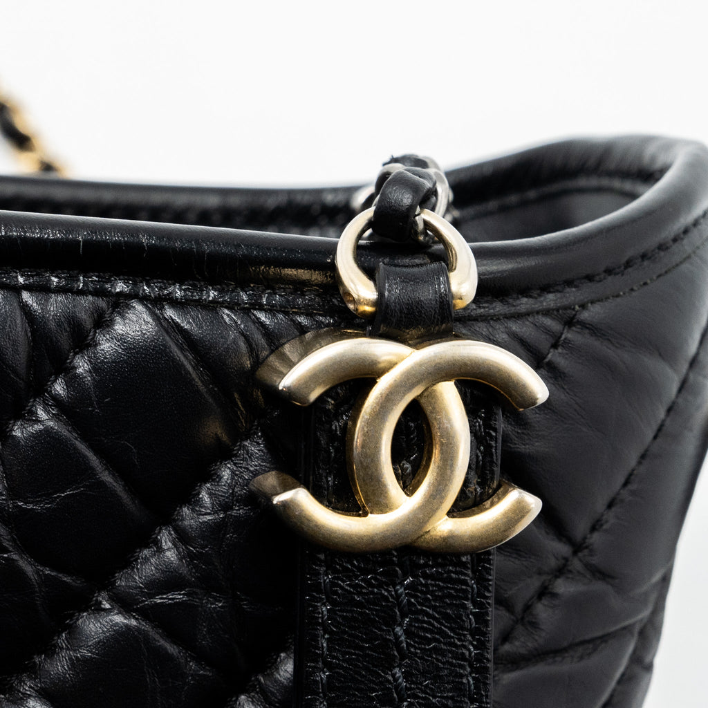 CHANEL CHEVRON SMALL GABRIELLE HOBO BAG CALFSKIN BLACK MULTICOLOR HARDWARE