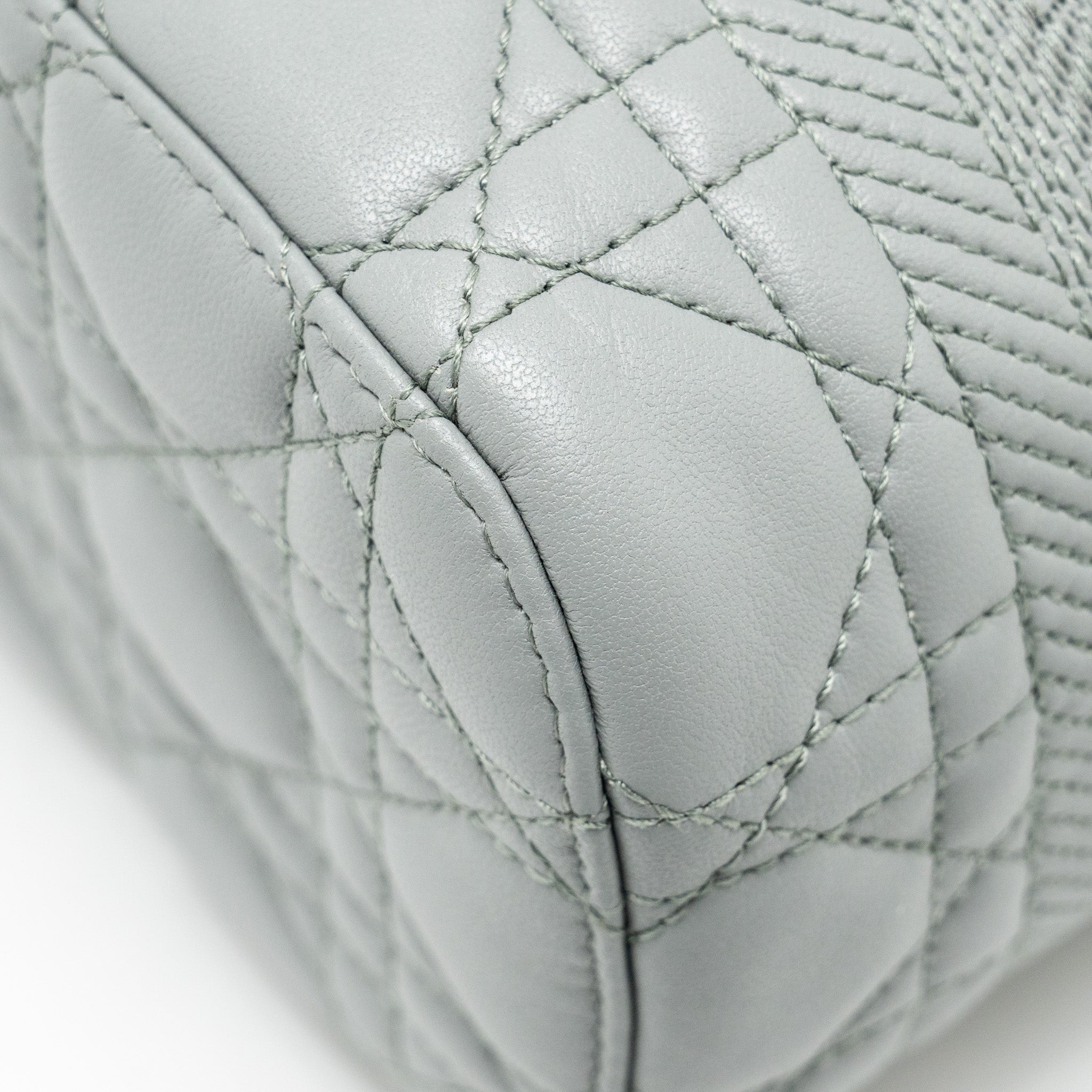 DIOR SMALL DIORTRAVEL VANITY CASE CANNAGE LAMBSKIN GREY GHW