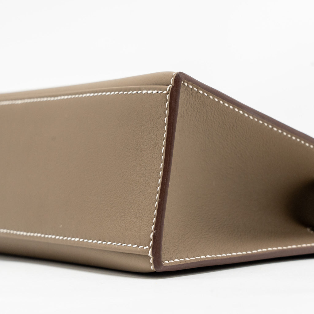 HERMES KELLY POCHETTE SWIFT ETOUPE GHW