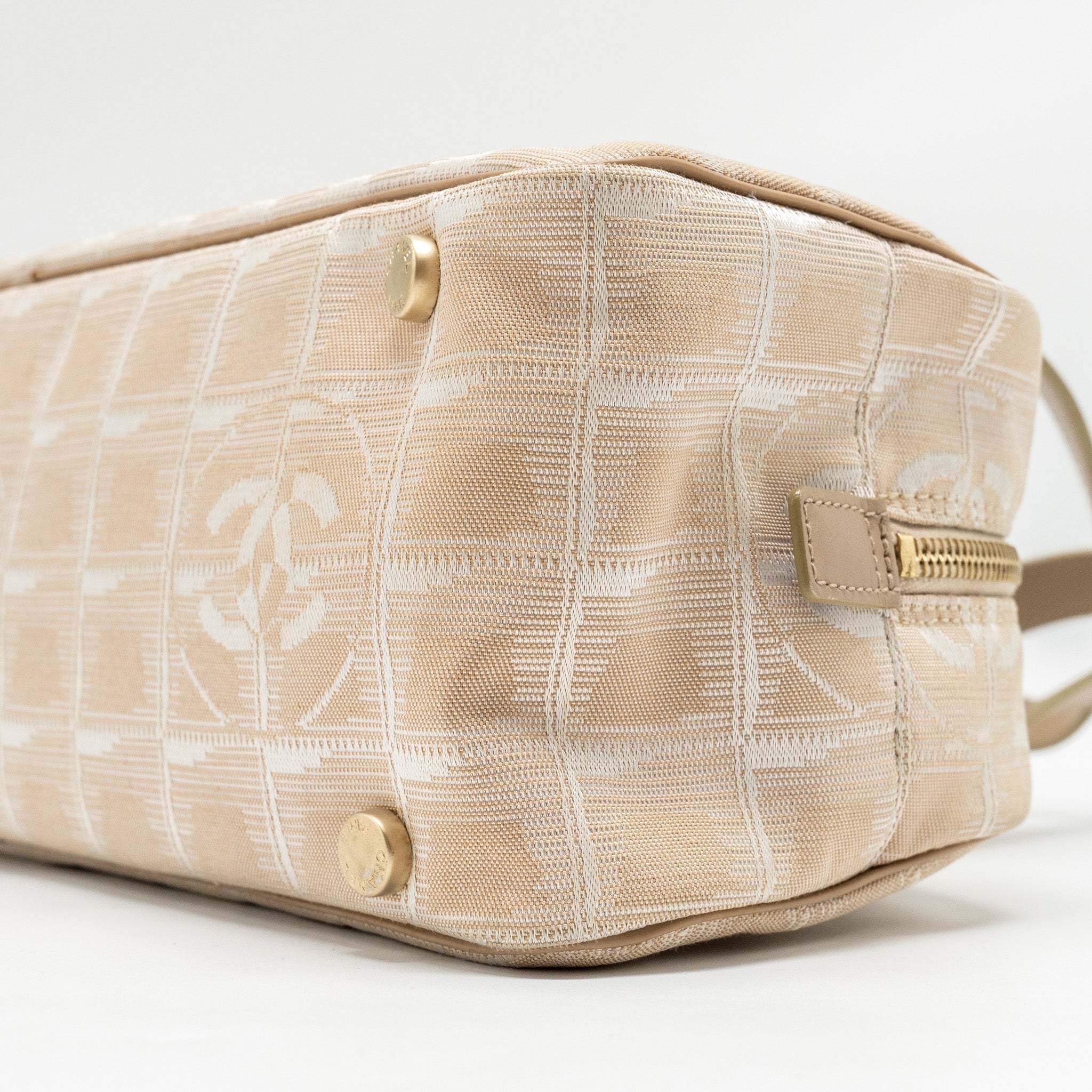 CHANEL VINTAGE TRAVEL LINE BOWLER BAG CANVAS/LEATHER BEIGE GHW