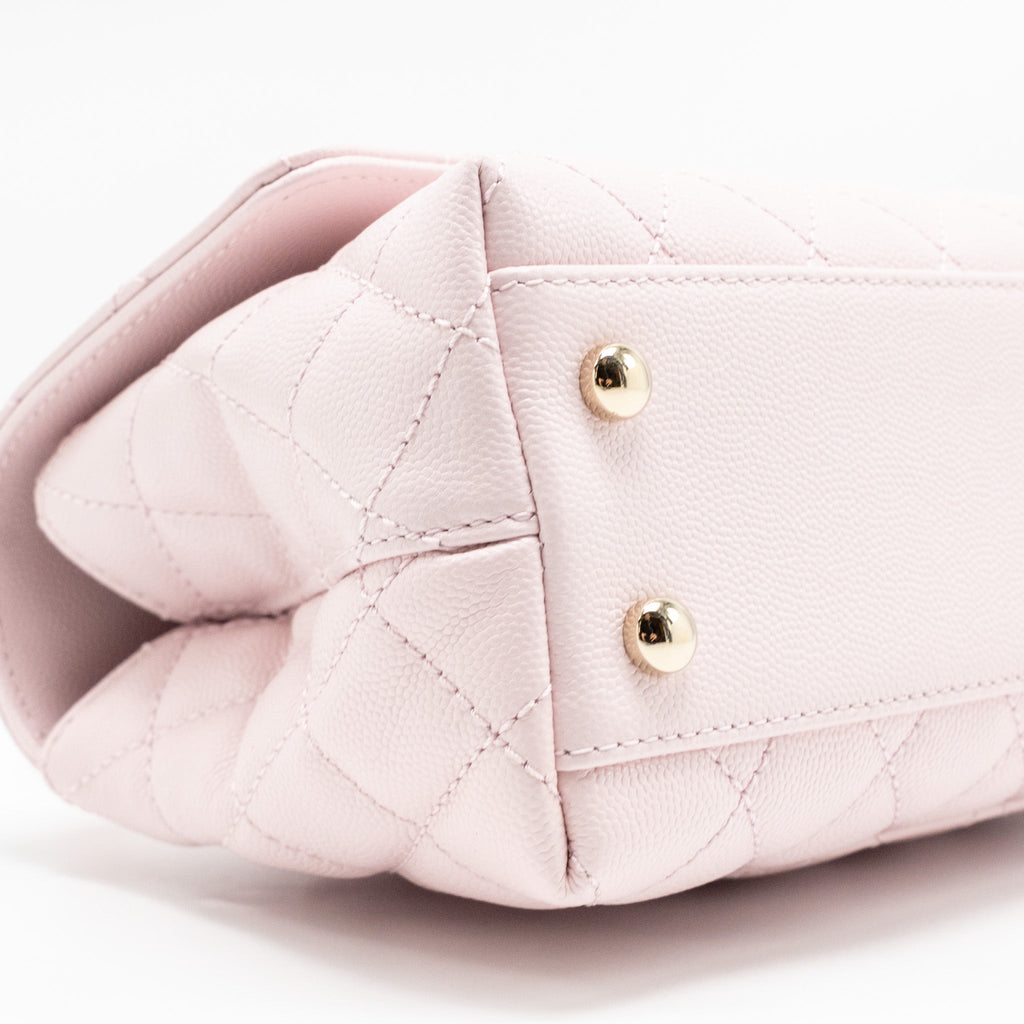 CHANEL SMALL COCO HANDLE CAVIAR LIGHT PINK LGHW (MICROCHIP)