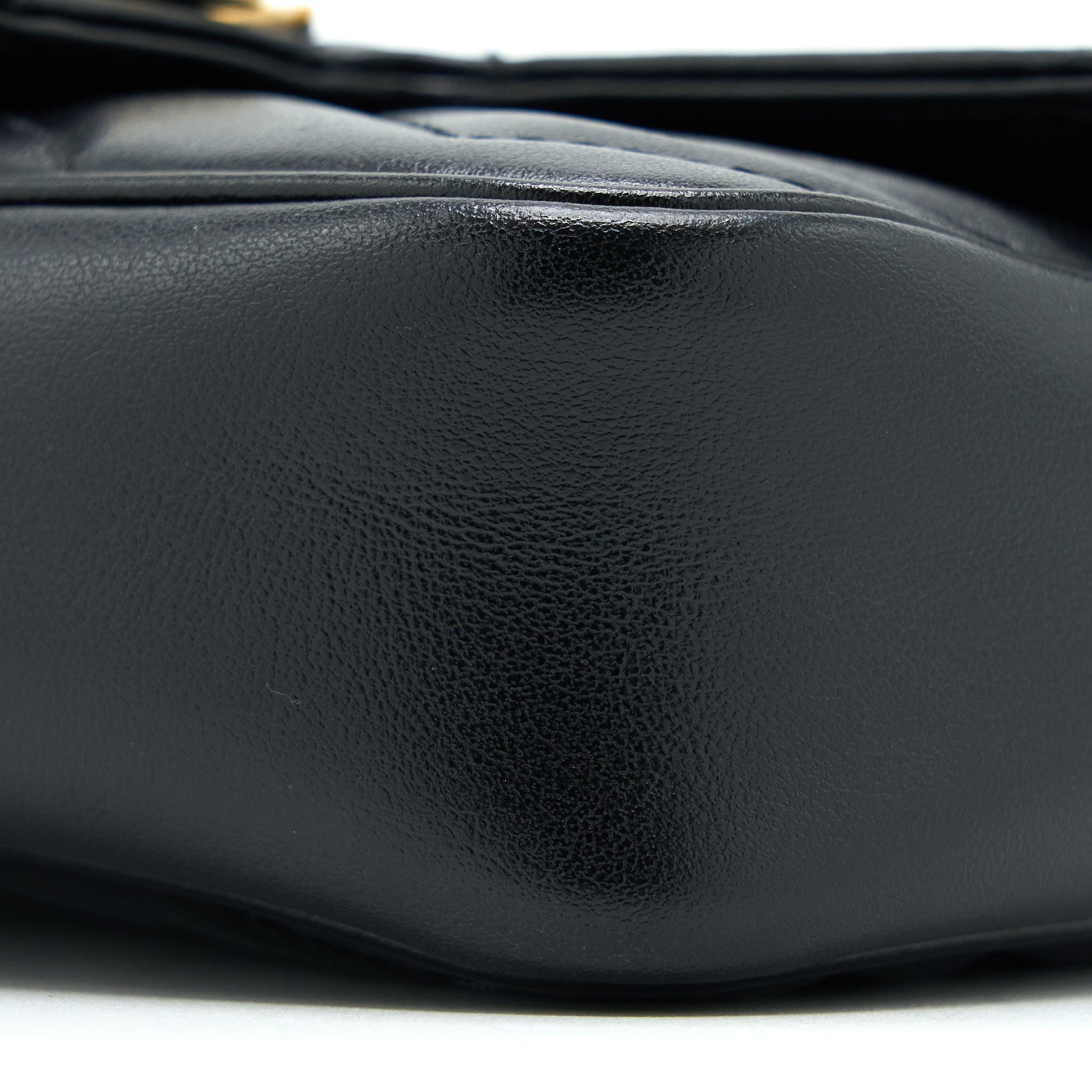 GUCCI GG MARMONT SUPER MINI BAG CALFSKIN BLACK GHW