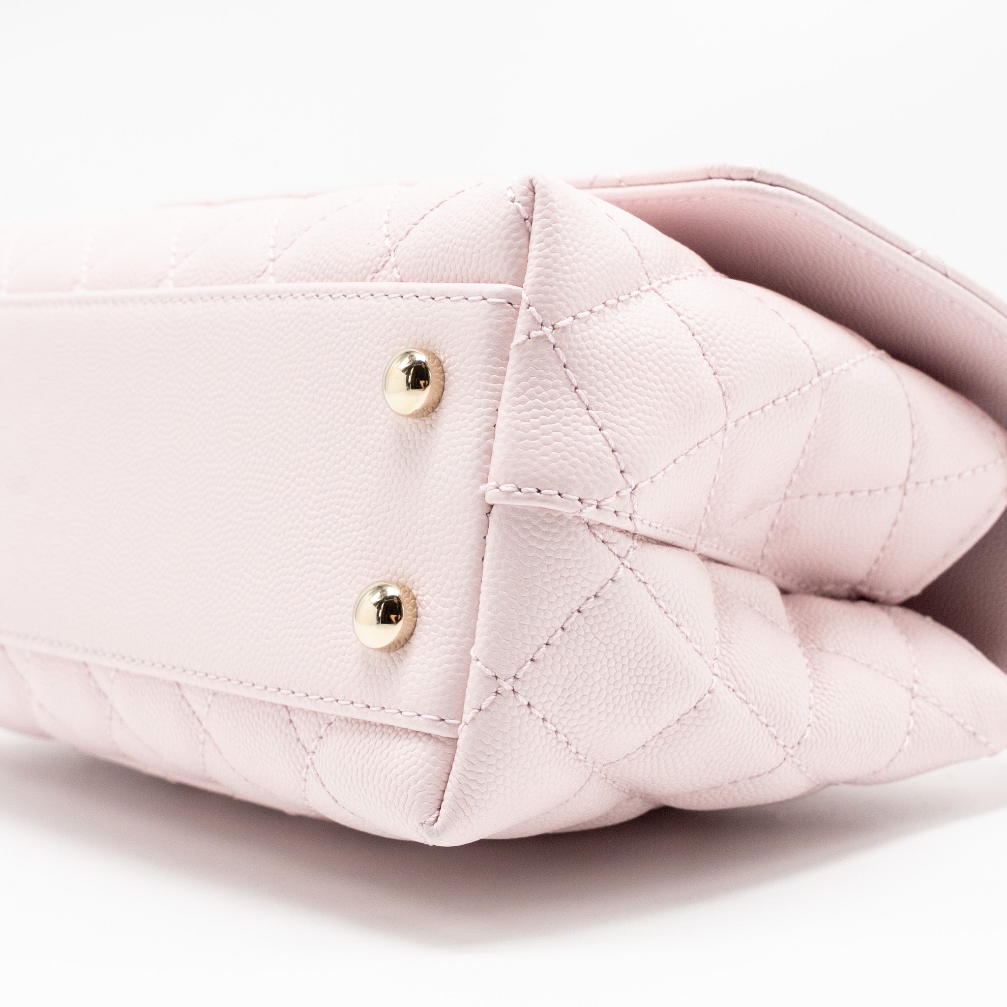 CHANEL SMALL COCO HANDLE CAVIAR LIGHT PINK LGHW (MICROCHIP)