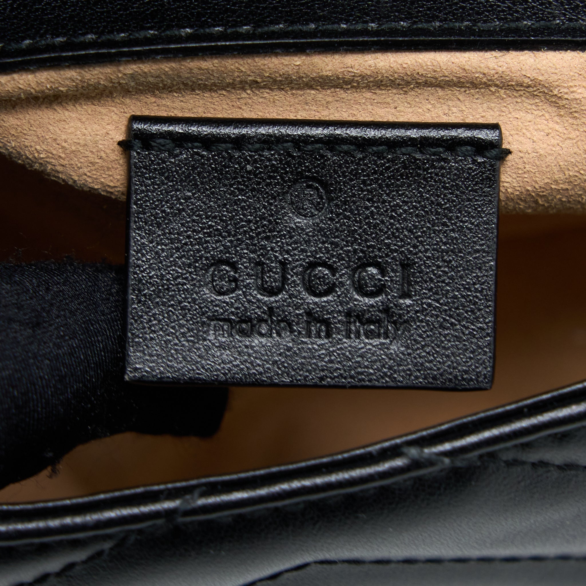 GUCCI GG MARMONT SUPER MINI BAG CALFSKIN BLACK GHW