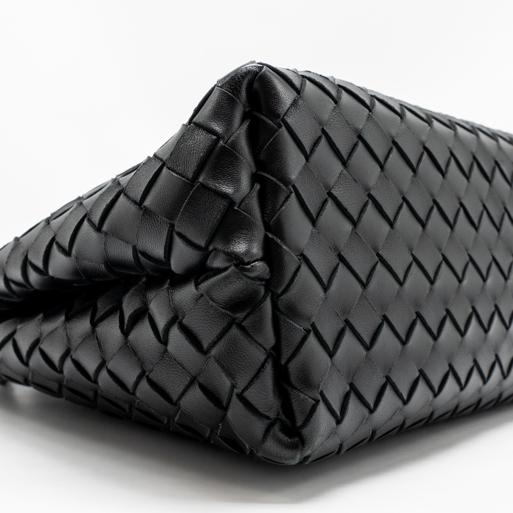 BOTTEGA VENETA MEDIUM ANDIAMO LAMBSKIN BLACK GHW