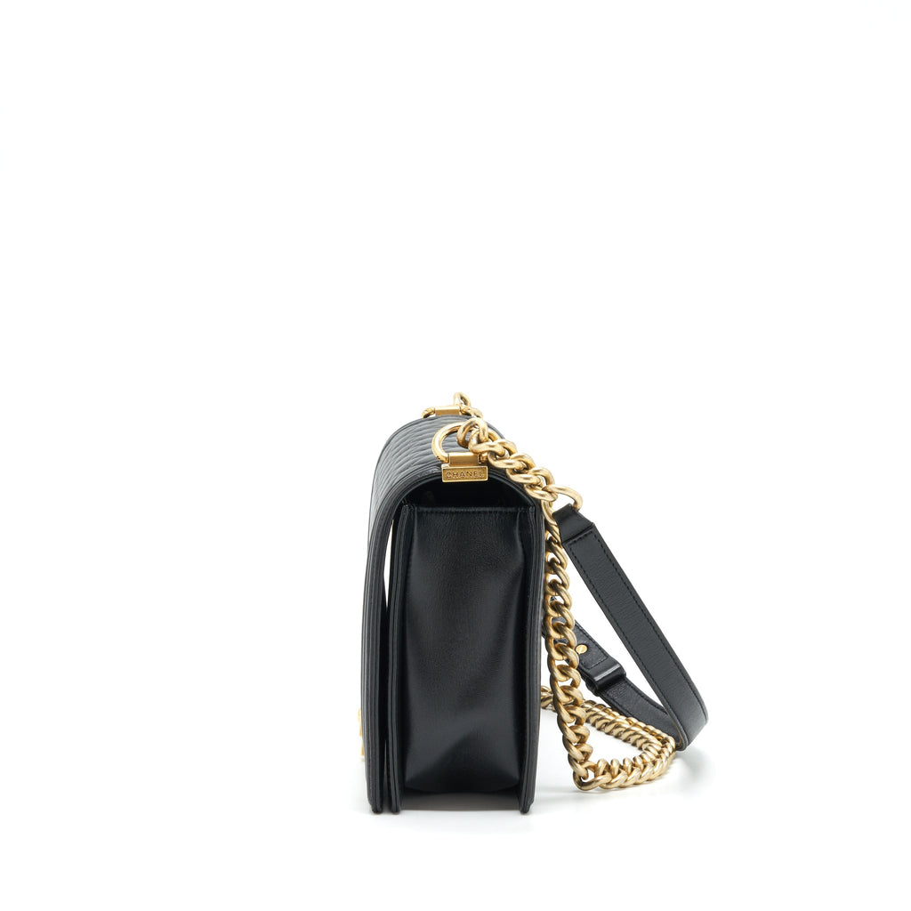 CHANEL BOY BAG NEW MEDIUM (28CM) LAMBSKIN BLACK RUTHENIUM GHW
