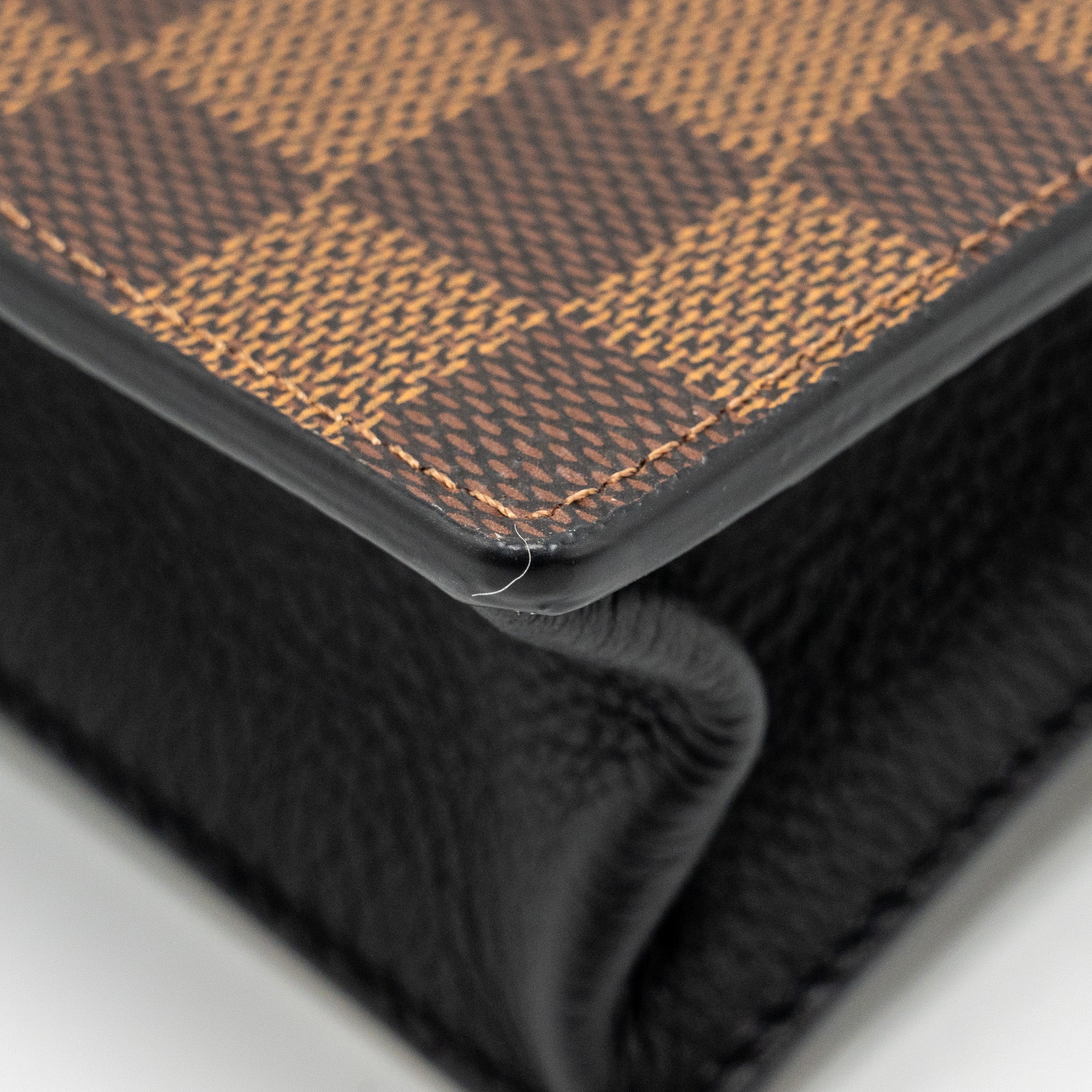 LOUIS VUITTON VAVIN CHAIN WALLET DAMIER EBENE CANVAS GHW