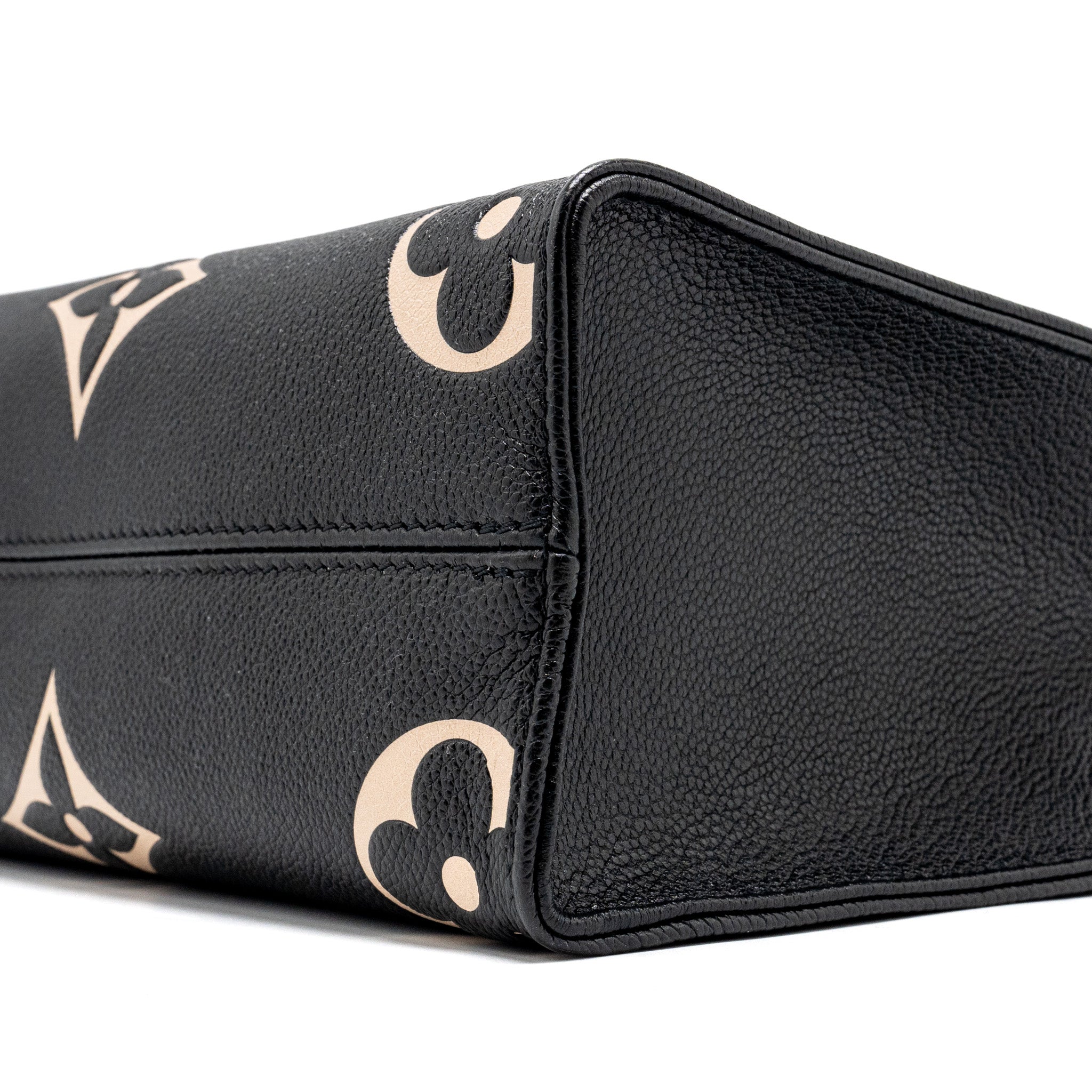 LOUIS VUITTON ONTHEGO PM BICOLOUR MONOGRAM EMPREINTE BLACK GHW