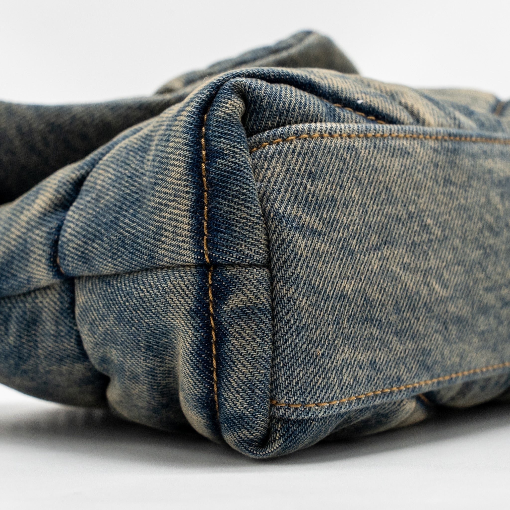 SAINT LAURENT/YSL TOY LOULOU PUFFER SHOULDER BAG DENIM INDIGO BLUE/CINNAMON GHW