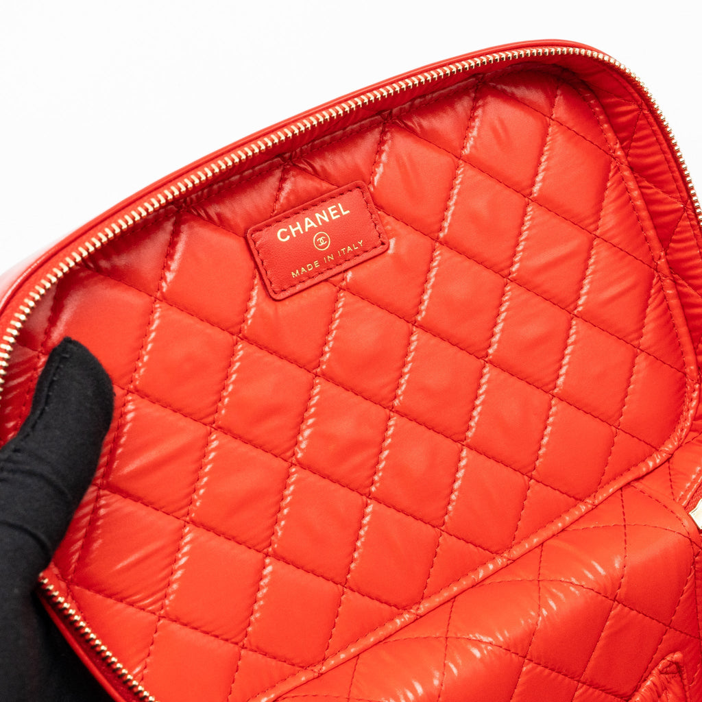 CHANEL LARGE VANITY POUCH PATENT RED GHW