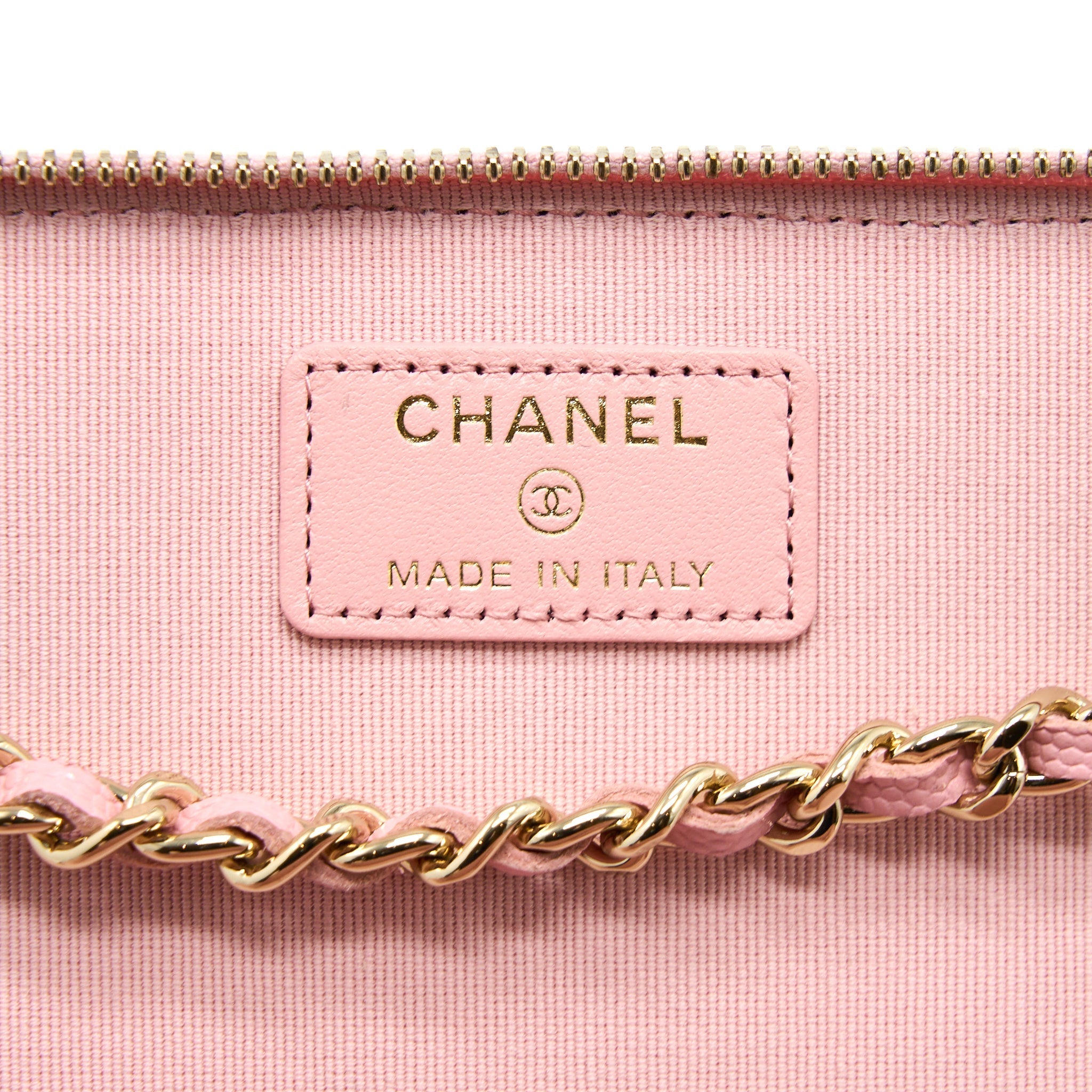CHANEL LONG VANITY WITH CHAIN CAVIAR PINK LGHW