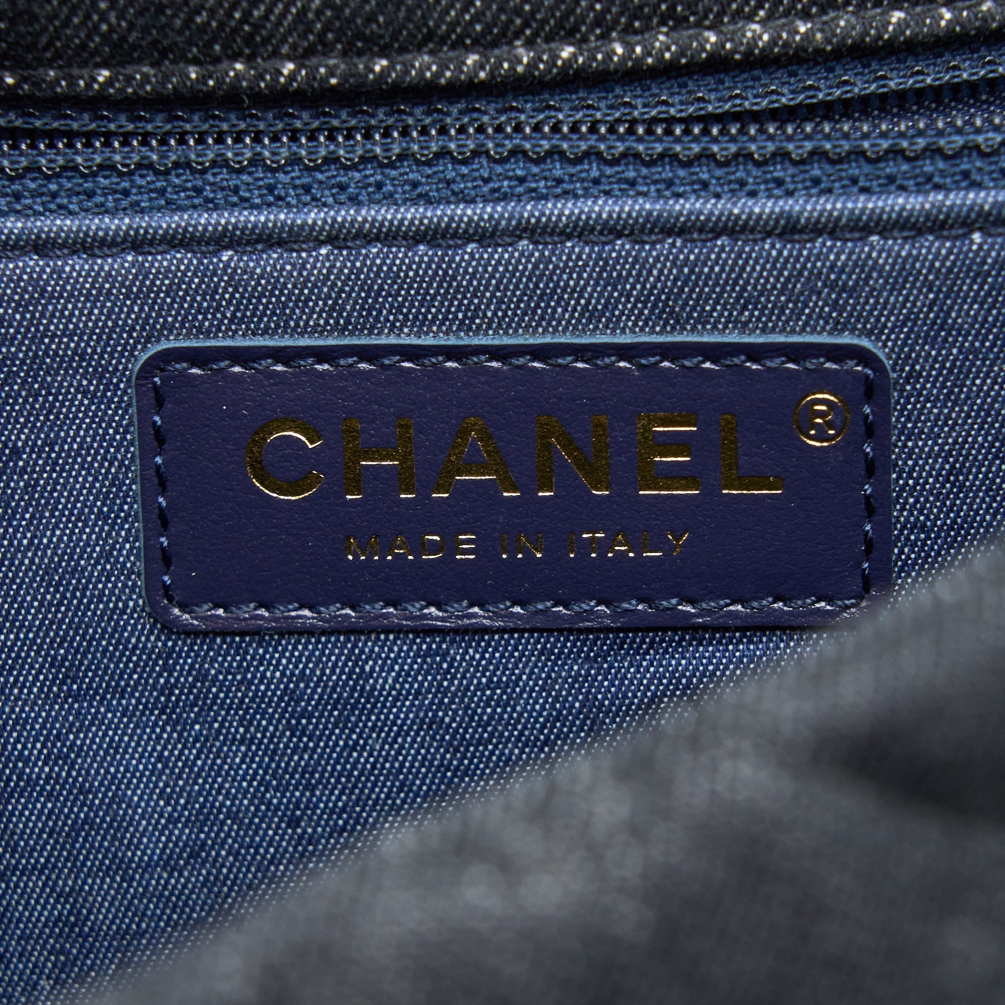 CHANEL FLAP SHOULDER BAG WITH GIANT CHAIN DENIM DARK BLUE BRUSHED GHW (MICROCHIP)