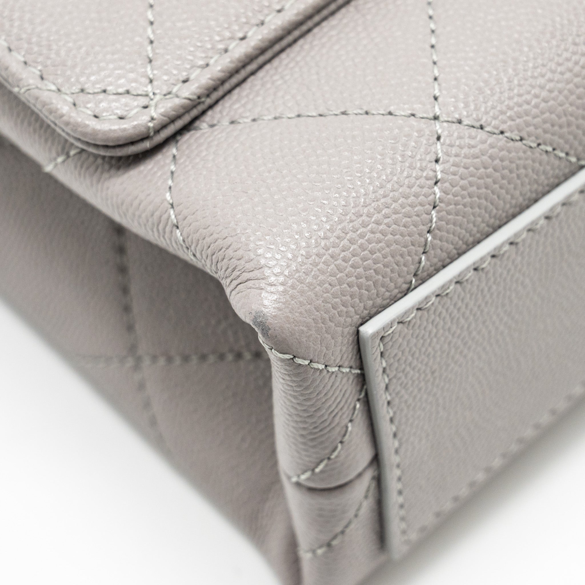 CHANEL MINI QUILTED FLAP BAG WITH CHAIN HANDLE CAVIAR GREY GHW (MICROCHIP)