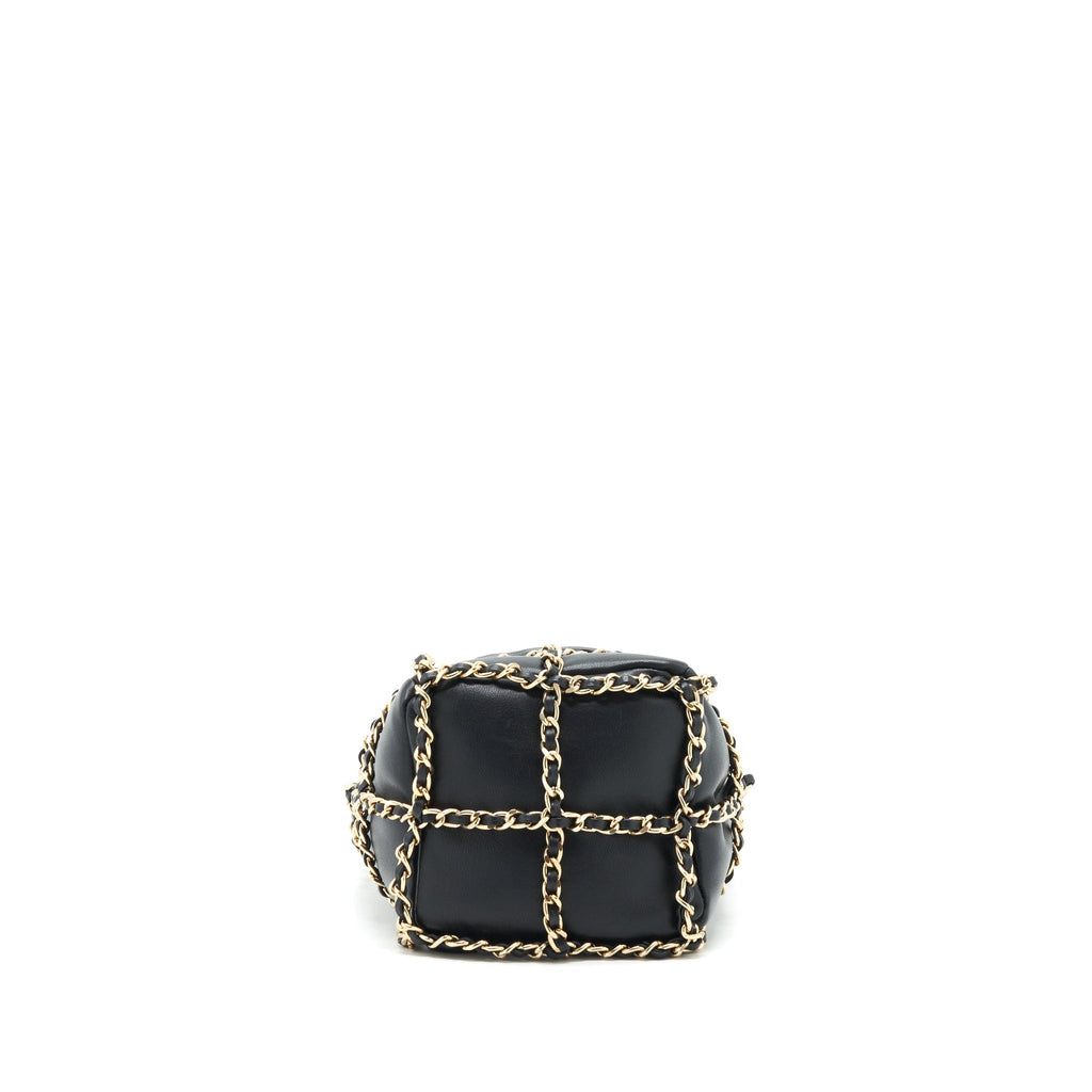 CHANEL 21C BUCKET CHAINS LAMBSKIN BLACK LGHW
