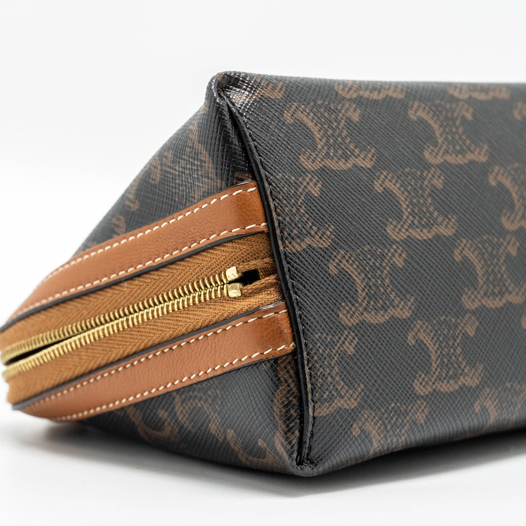 CELINE CLUTCH WITH CHAIN IN TRIOMPHE CANVAS / LAMBSKIN TAN GHW