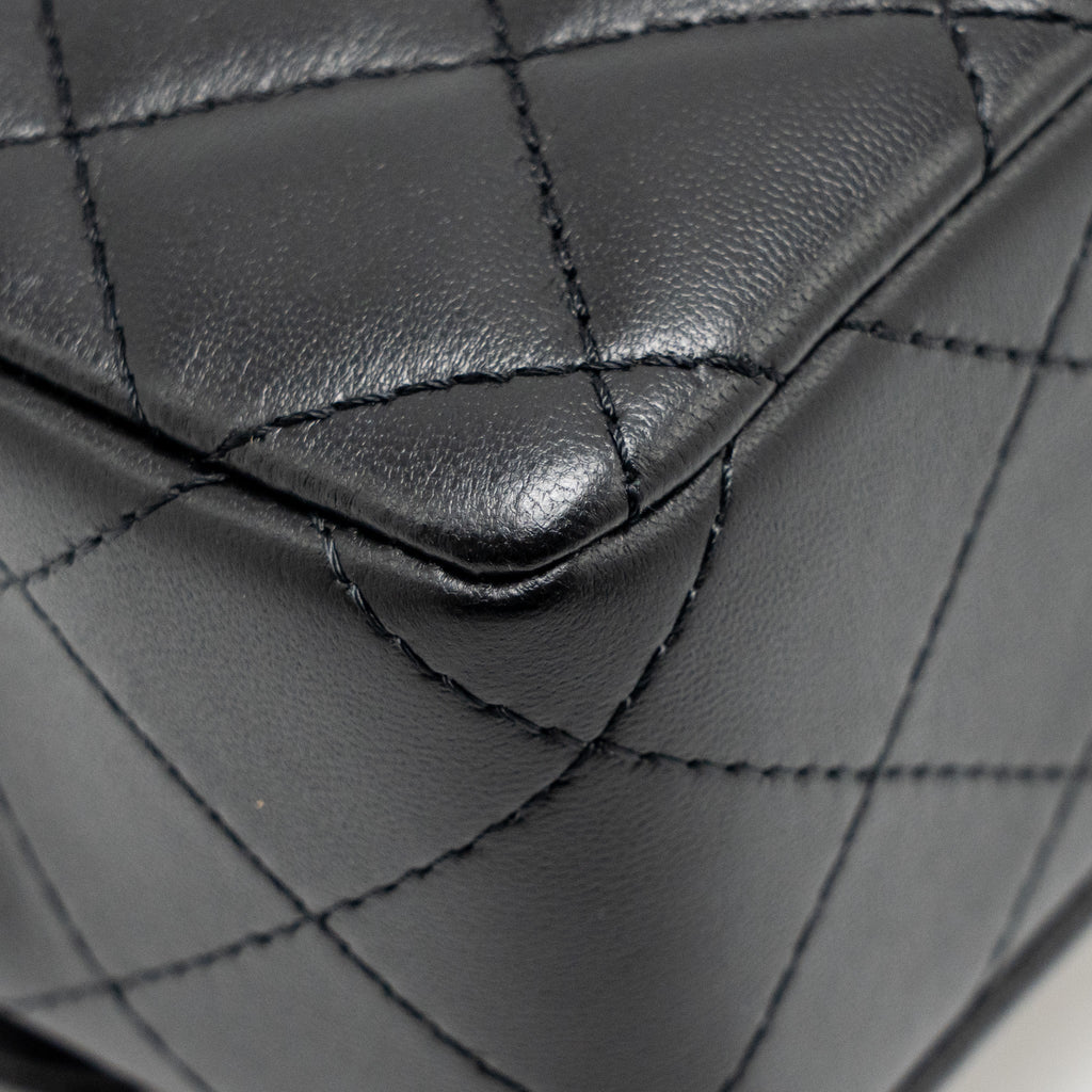 CHANEL 23B QUILTED MINI RECTANGULAR FLAP BAG LAMBSKIN BLACK/BEIGE LGHW (MICROCHIP)