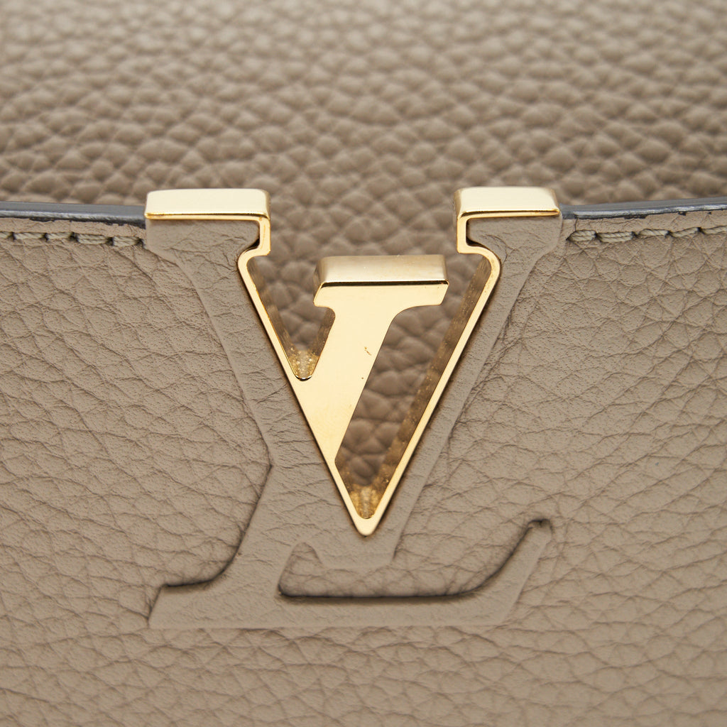 LOUIS VUITTON CAPUCINES BB TAURILLON GALET GHW