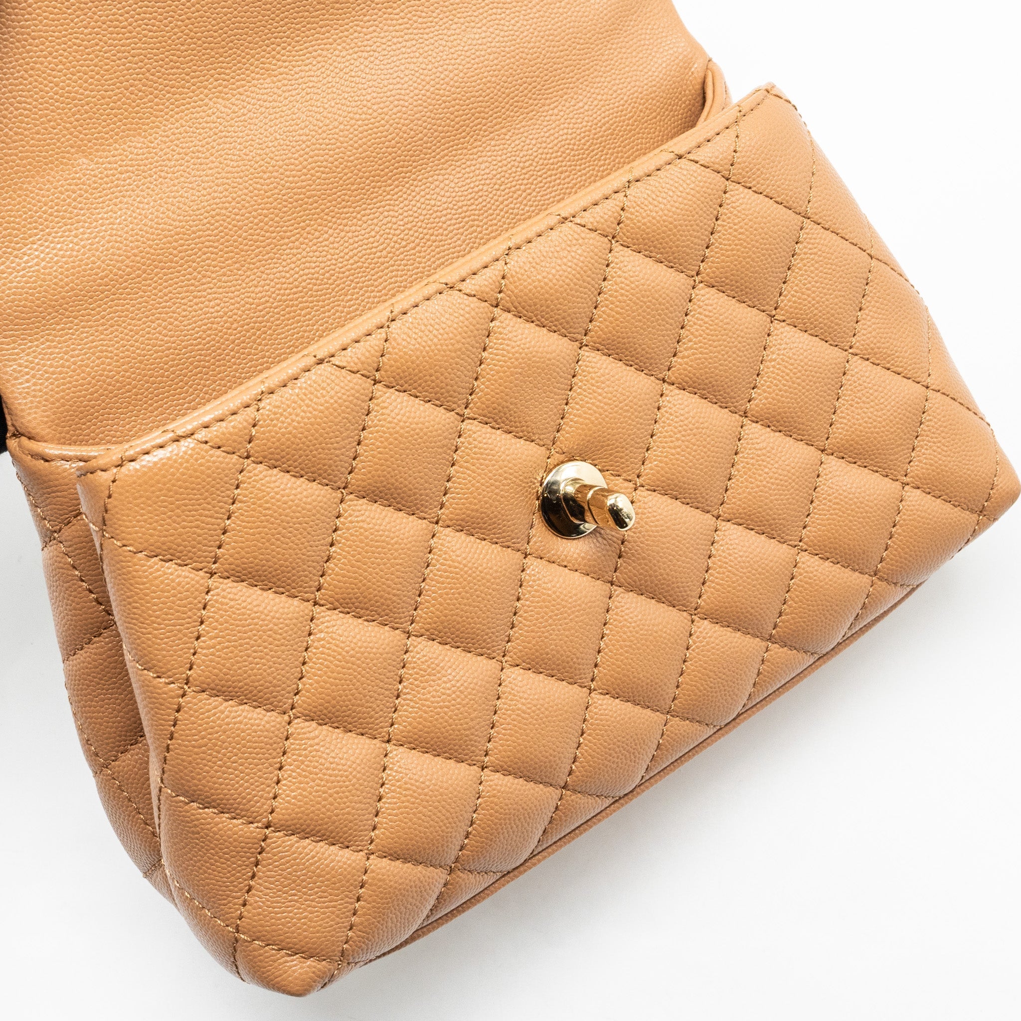 CHANEL 21P SMALL COCO HANDLE CAVIAR CARAMEL LGHW