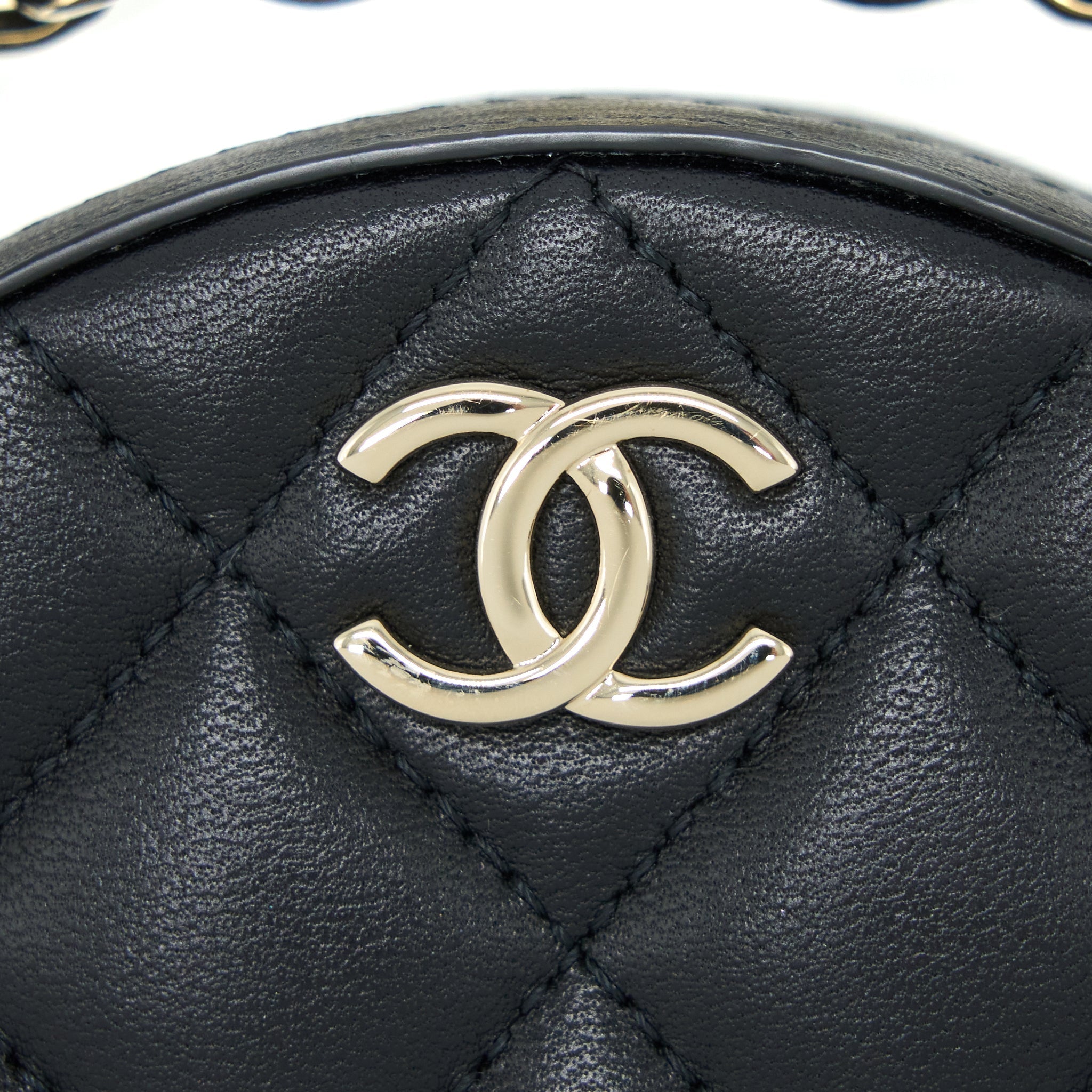CHANEL EVENING CLUTCH WITH CHAIN LAMBSKIN BLACK LGHW