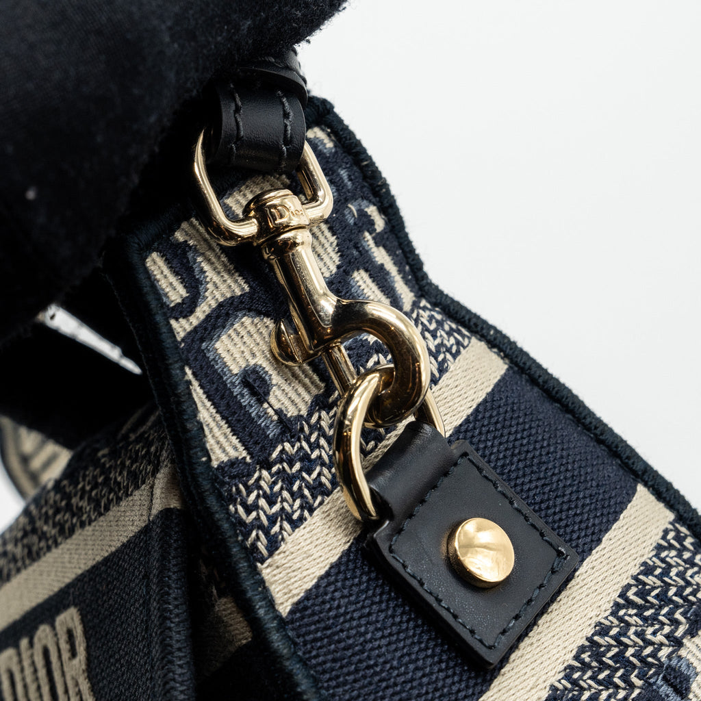 DIOR SMALL DIORCAMP BAG BLUE DIOR OBLIQUE EMBROIDERY GHW