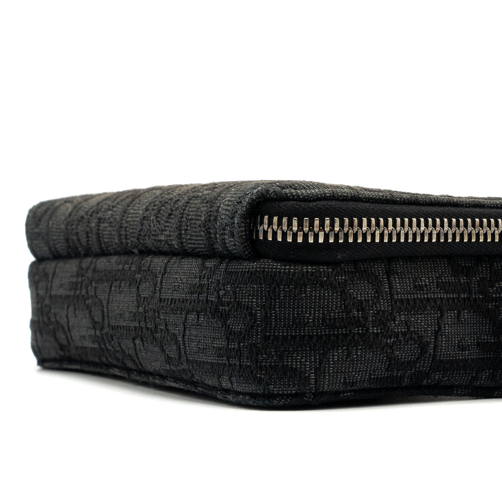 DIOR POUCH WITH STRAP BLACK DIOR OBLIQUE JACQUARD SHW