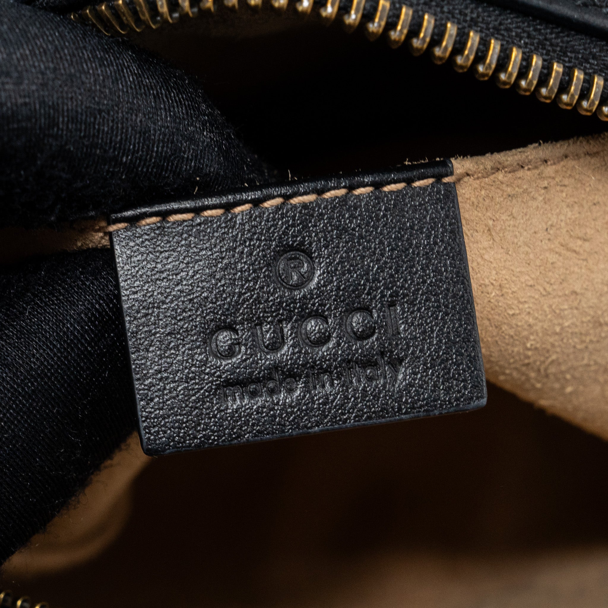 GUCCI GG MARMONT CAMERA BAG LEATHER BLACK GHW