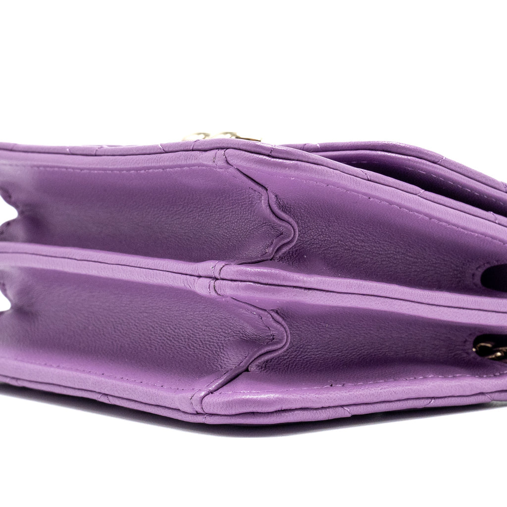 CHANEL DETAILED TOP HANDLE FLAP MINI CLUTCH WITH CHAIN LAMBSKIN PURPLE LGHW (MICROCHIP)