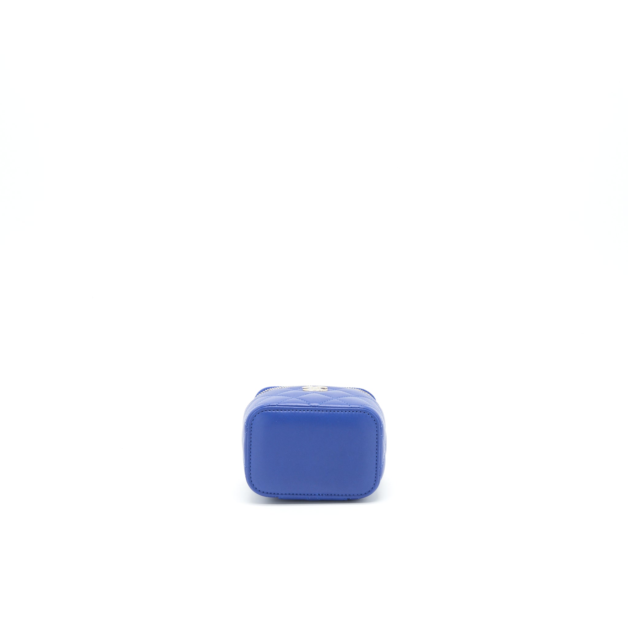 CHANEL 21K MINI TOP HANDLE VANITY WITH CHAIN BLUE LGHW