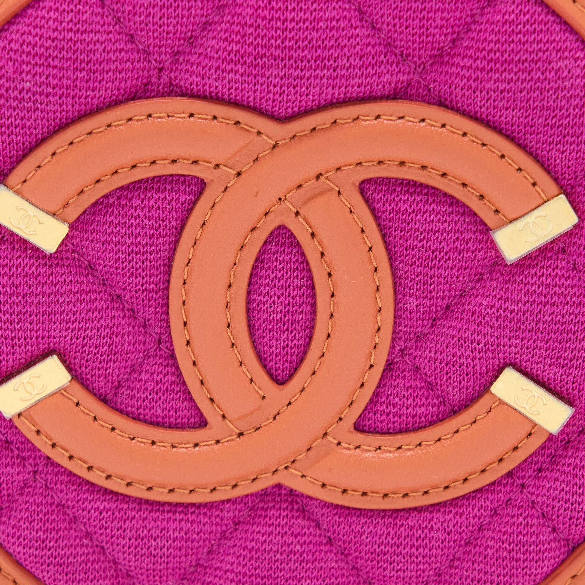 CHANEL ROUND CLUTCH WITH CHAIN FABRIC MULTICOLOUR GHW