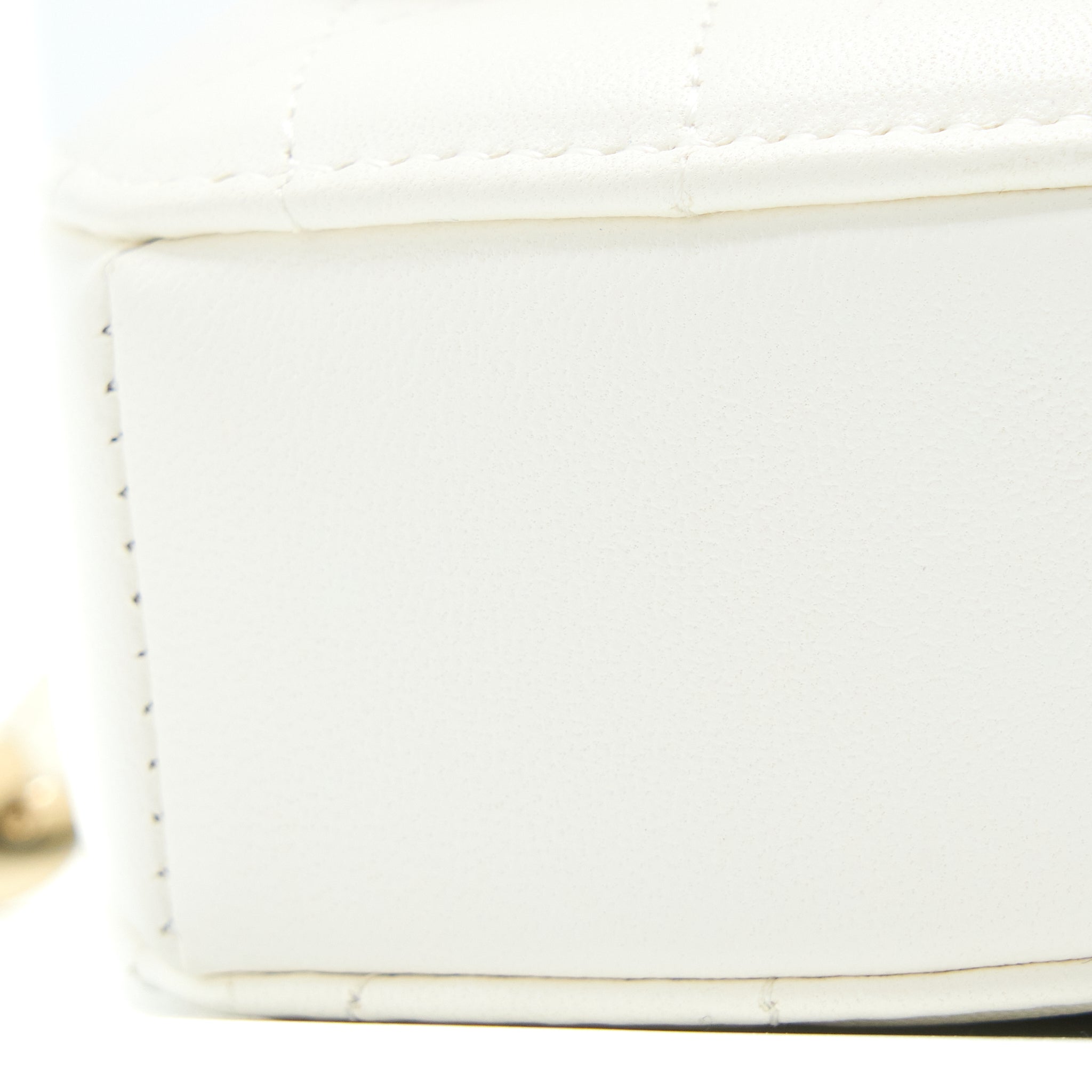 CHANEL HEART BELT BAG LAMBSKIN WHITE LGHW