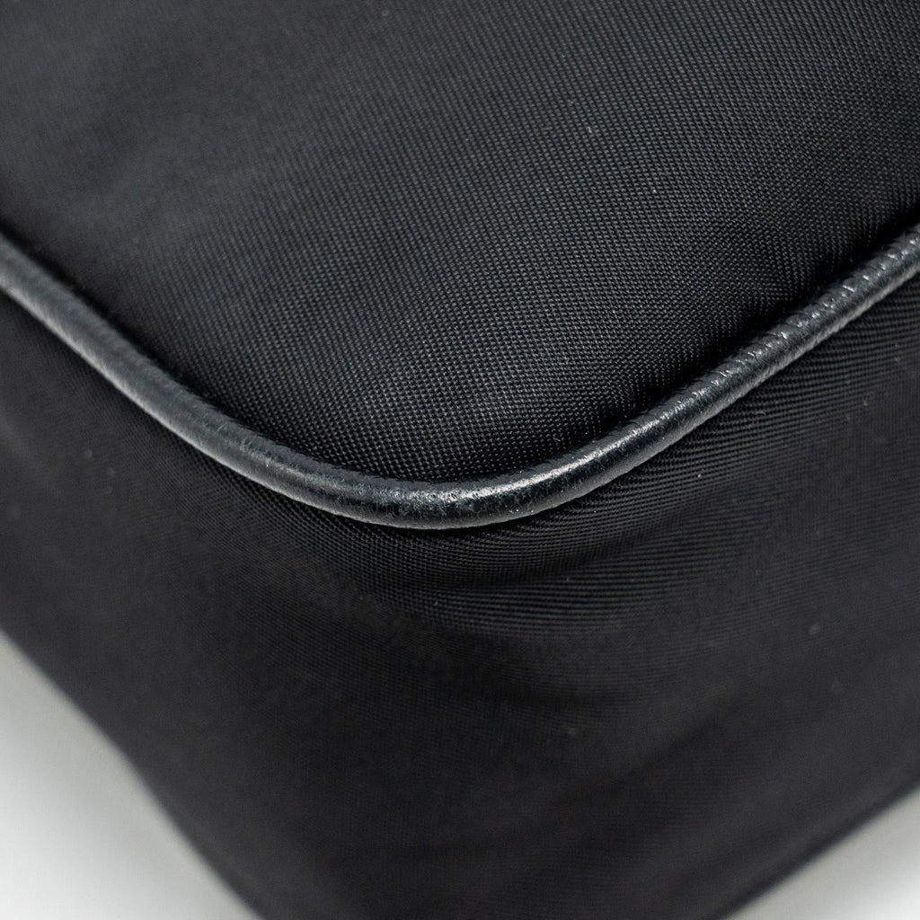PRADA RE-EDTION 2005 BAG NYLON BLACK SHW
