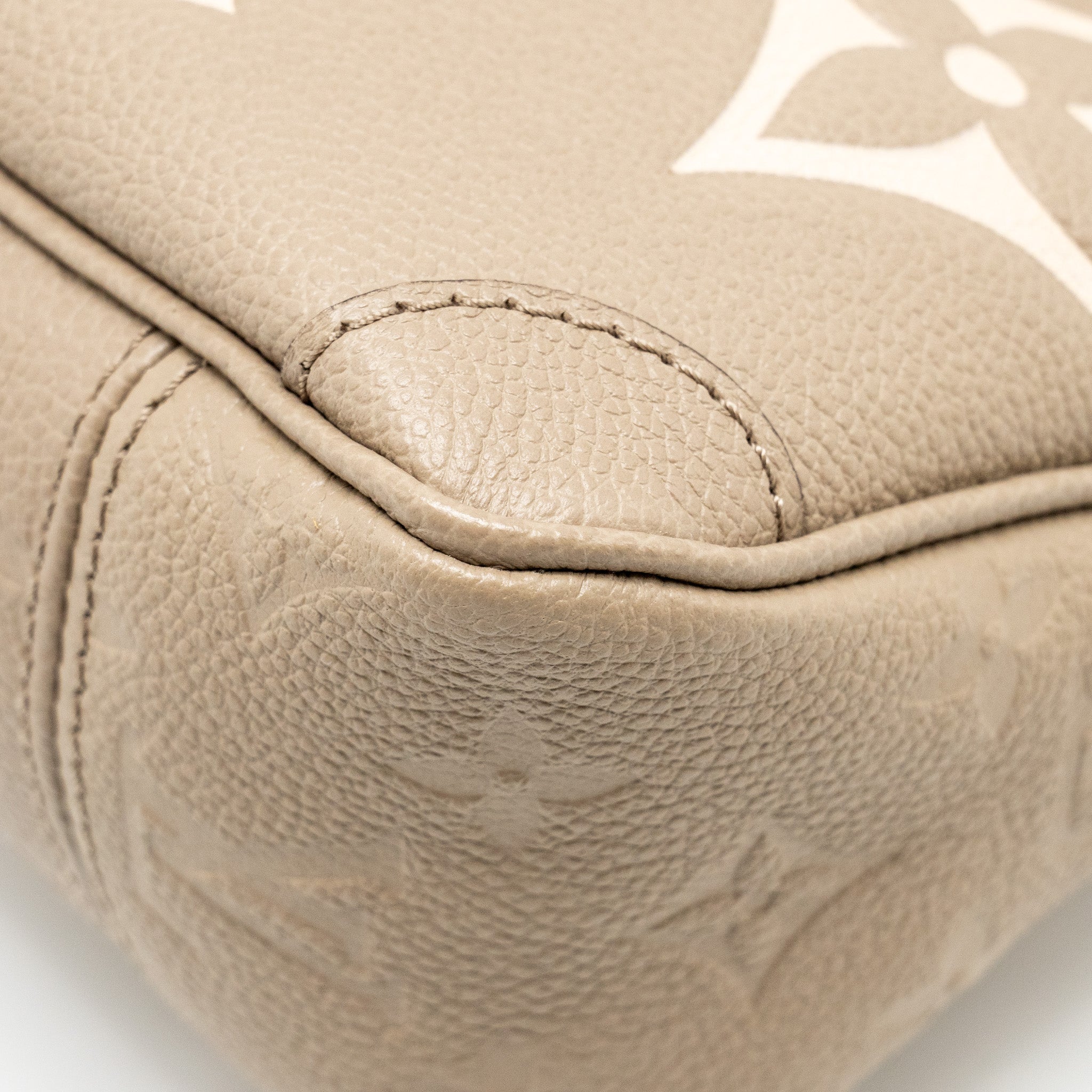 LOUIS VUITTON TRIANON TOTE BAG PM MONOGRAM EMPREINTE TOURTERELLE/CRÈME BEIGE GHW
