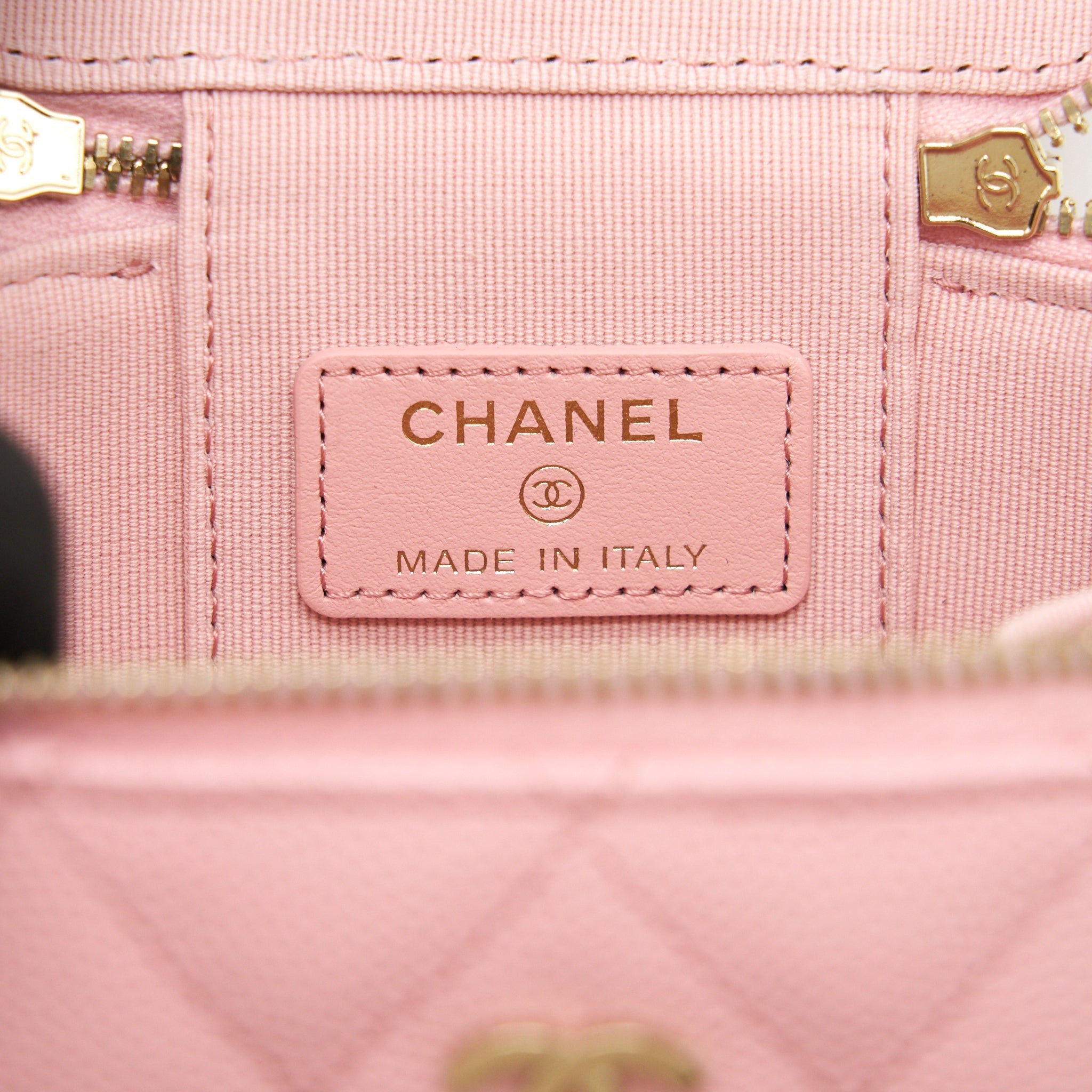 CHANEL 22C MINI VANITY WITH CHAIN CAVIAR PINK LGHW