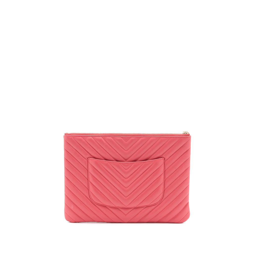 CHANEL CHEVRON CLUTCH LAMBSKIN PINK LGHW