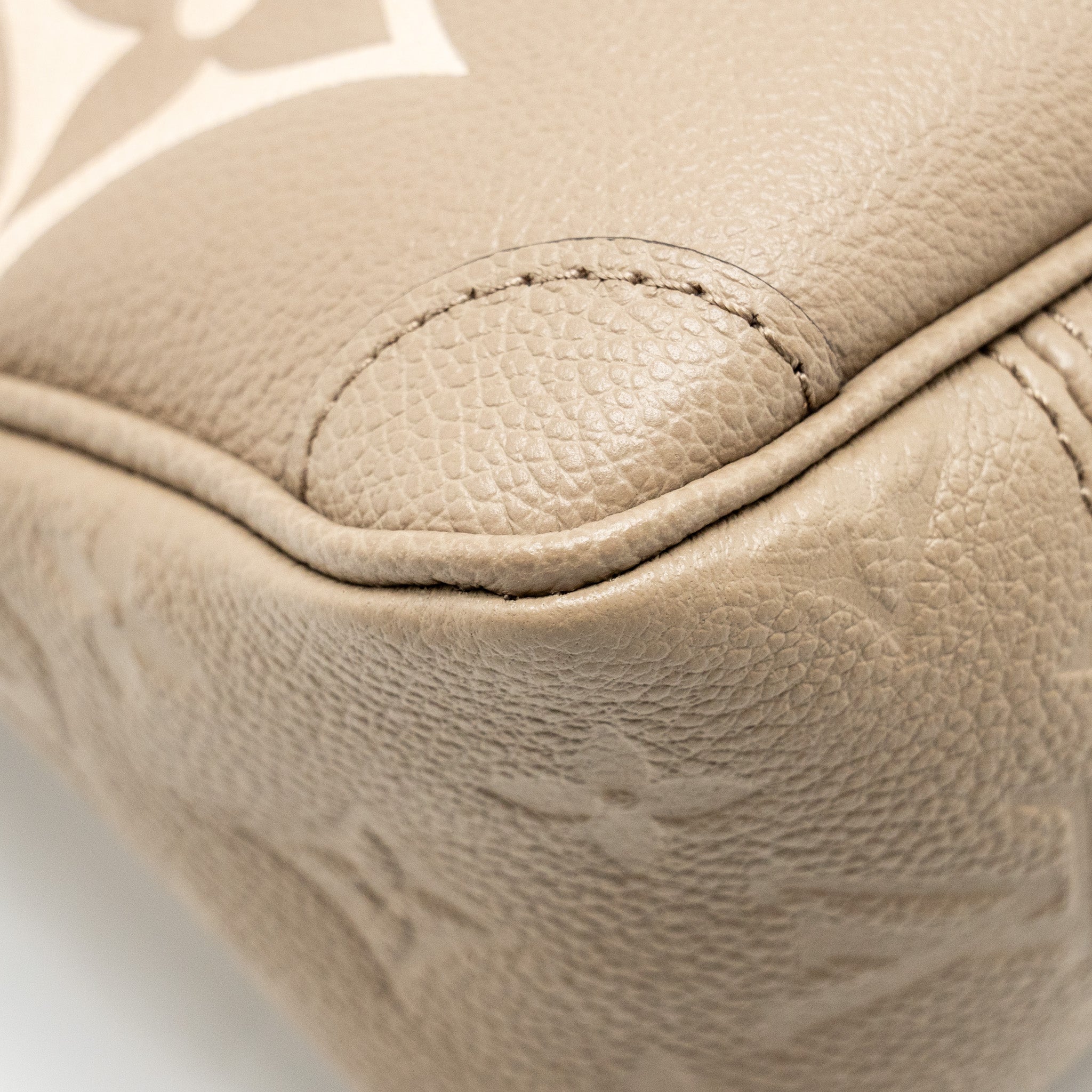 LOUIS VUITTON TRIANON TOTE BAG PM MONOGRAM EMPREINTE TOURTERELLE/CRÈME BEIGE GHW